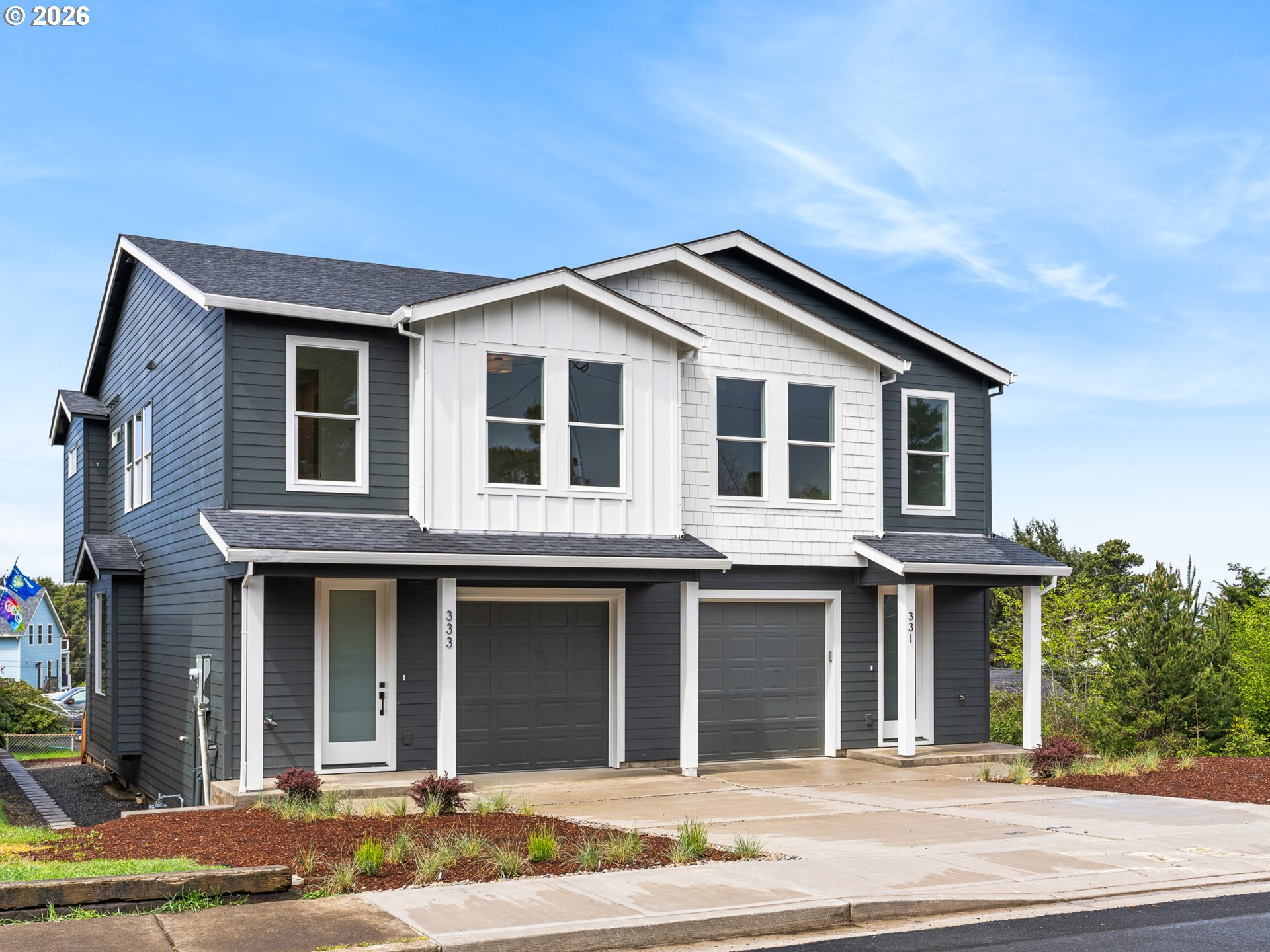 331 SE Jetty AVE