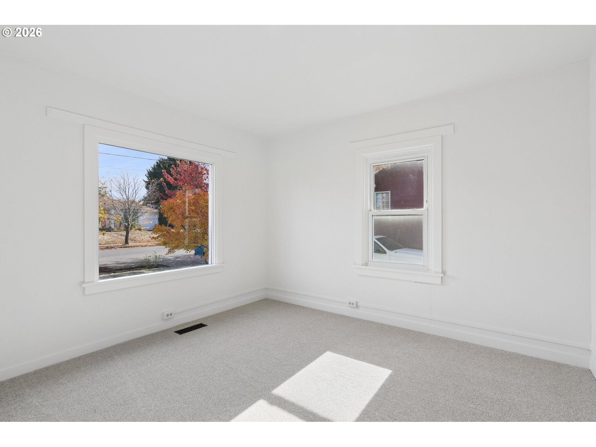 1173 Ne 70th Ave Property Photo 12