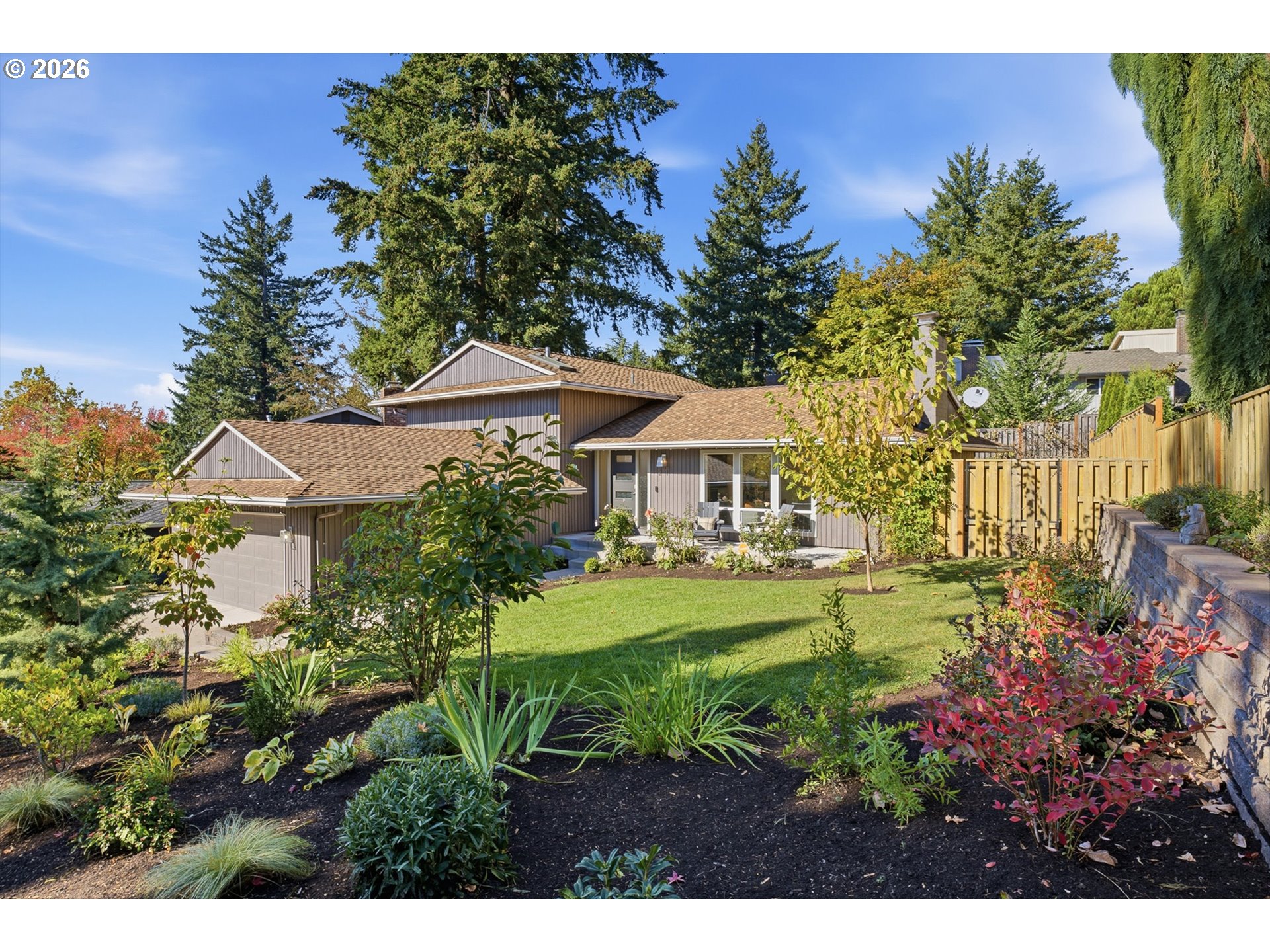 21 Touchstone Property Photo 2