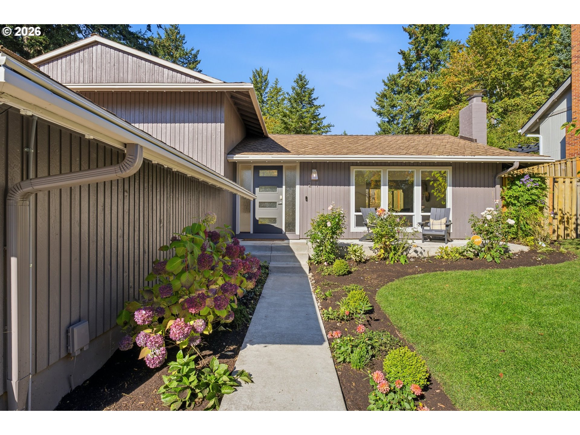 21 Touchstone Property Photo 3