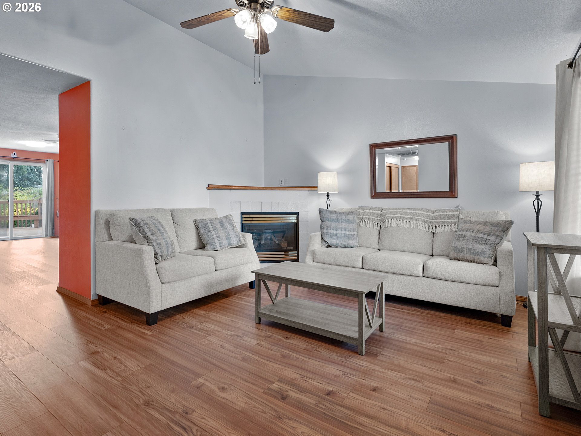 2080 Se Currin Ln Property Photo 4