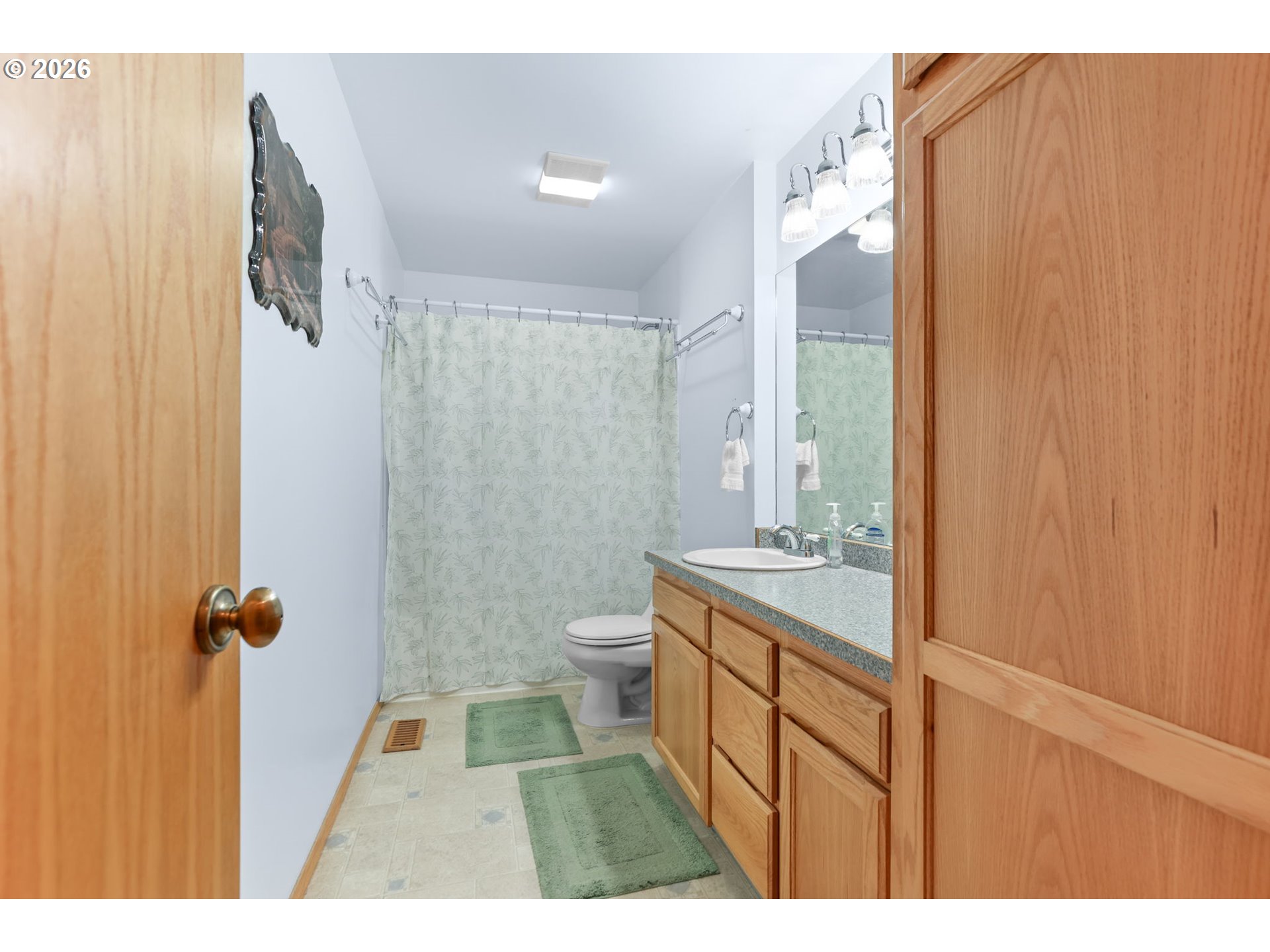 2247 Oregon Ct Property Photo 14
