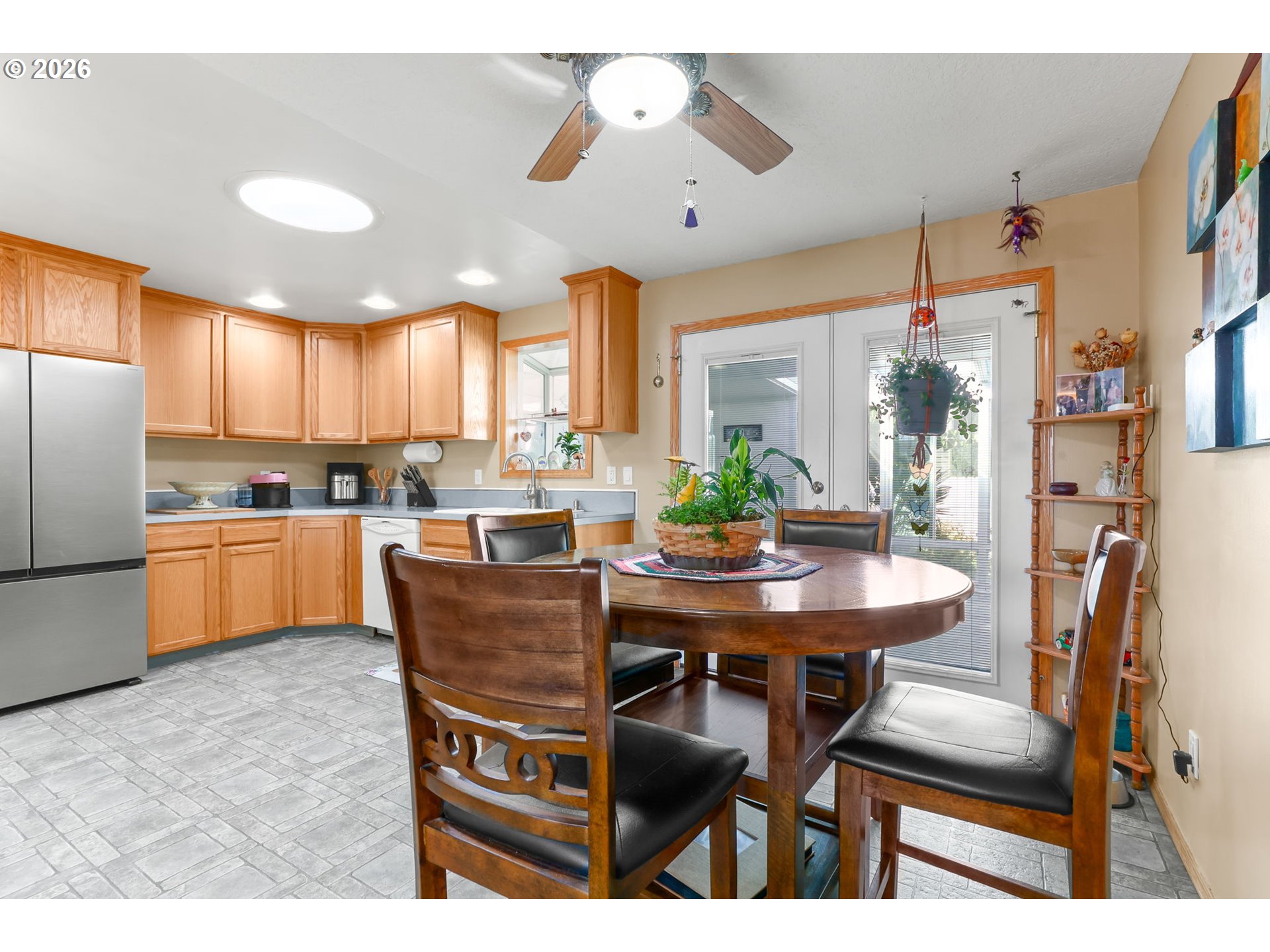 2247 Oregon Ct Property Photo 17