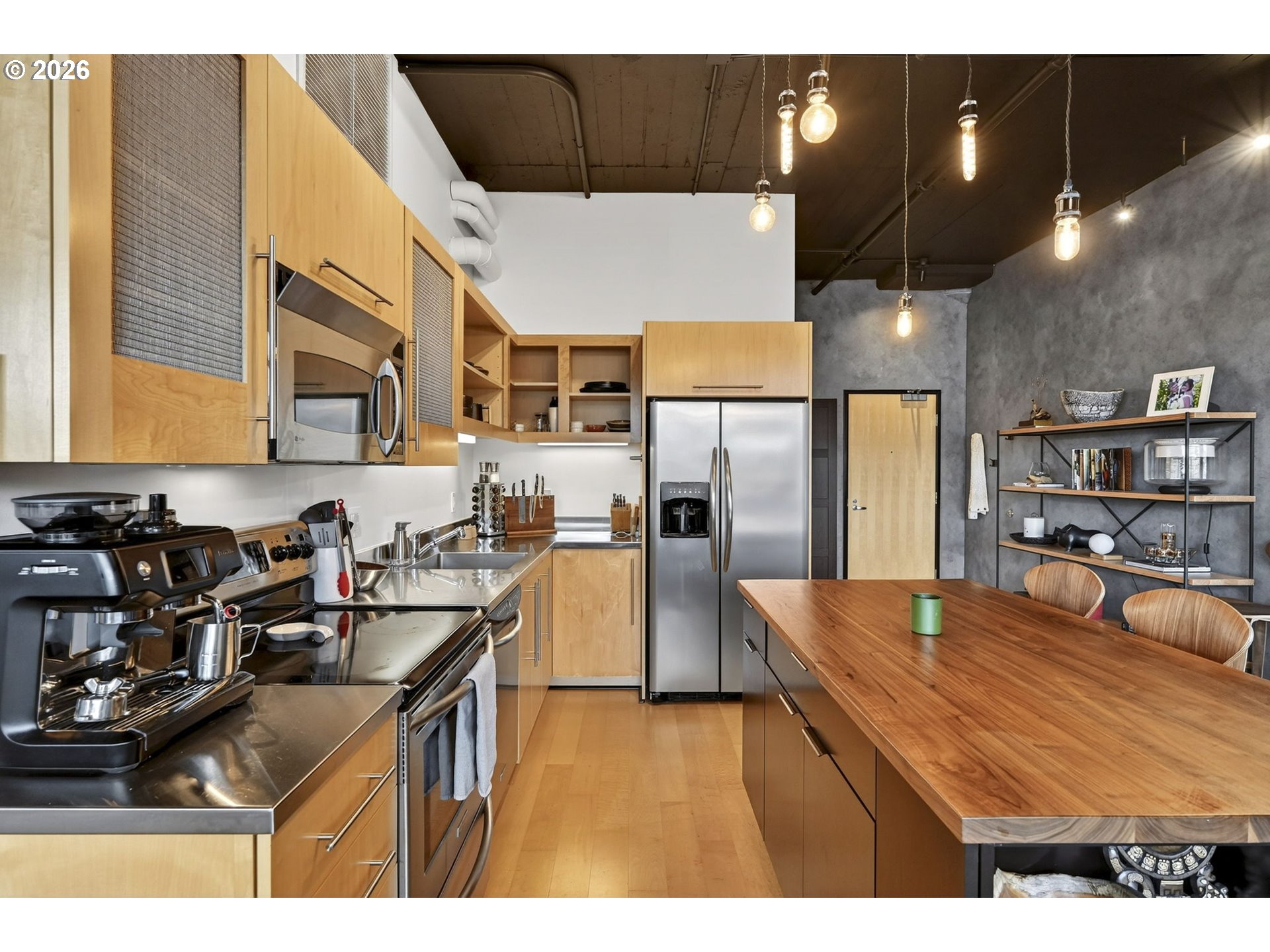 1400 Nw Irving St 527 Property Photo 18