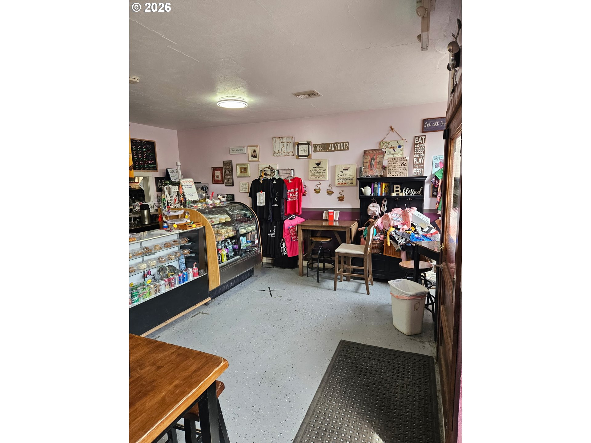 505 Main St Property Photo 7