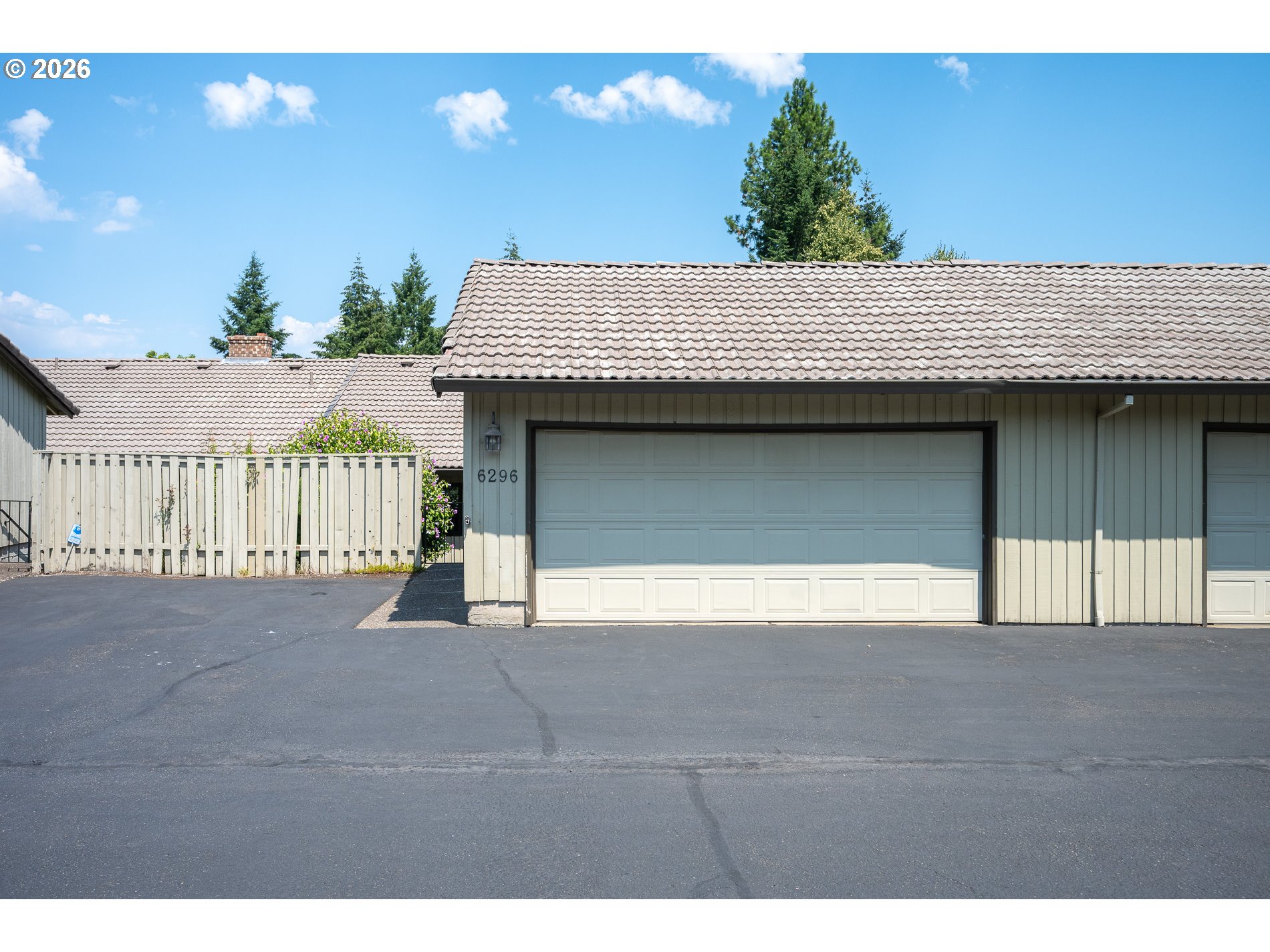 6296 Preakness Dr Property Photo 34
