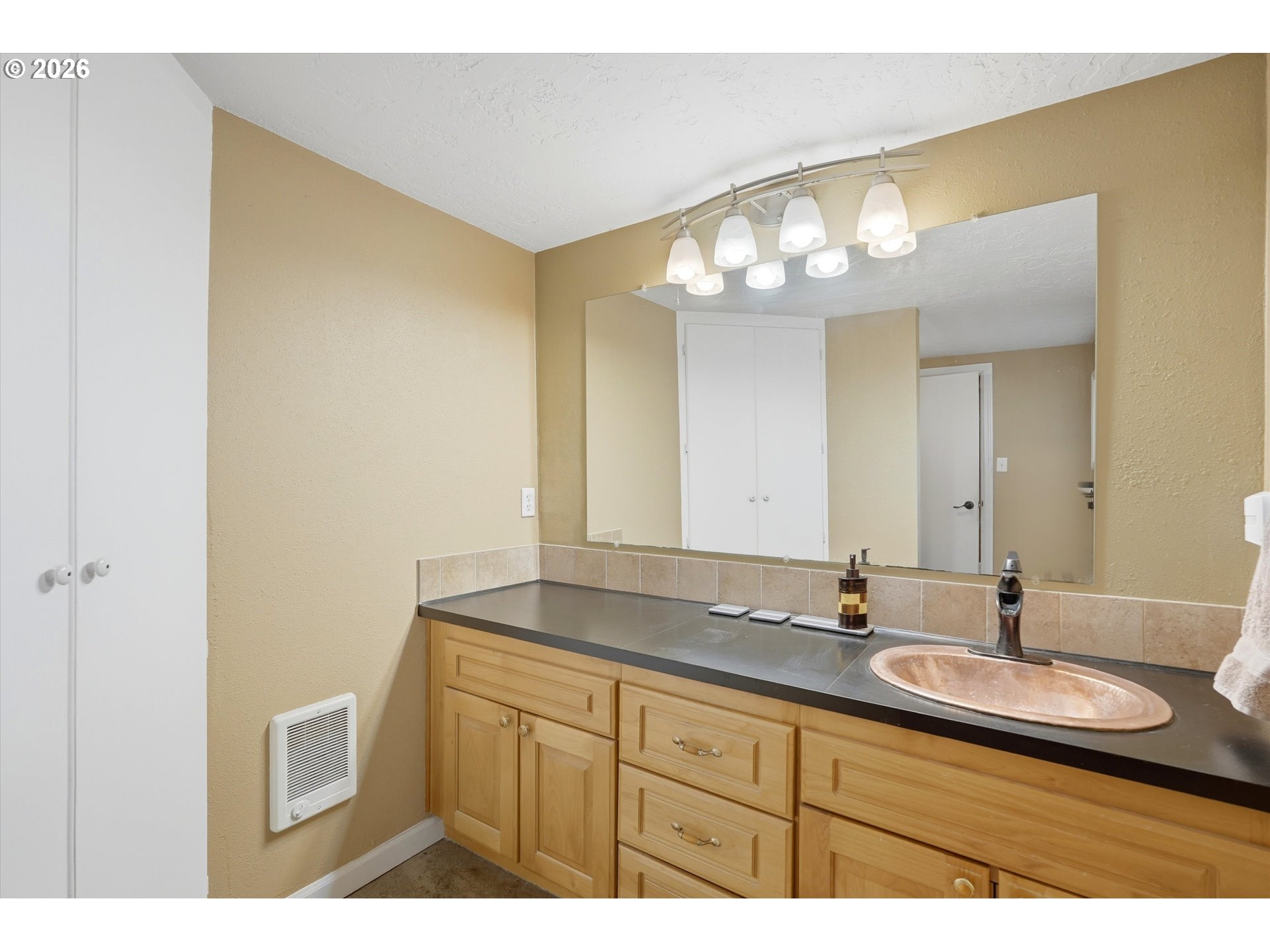 959 Lee St Property Photo 29