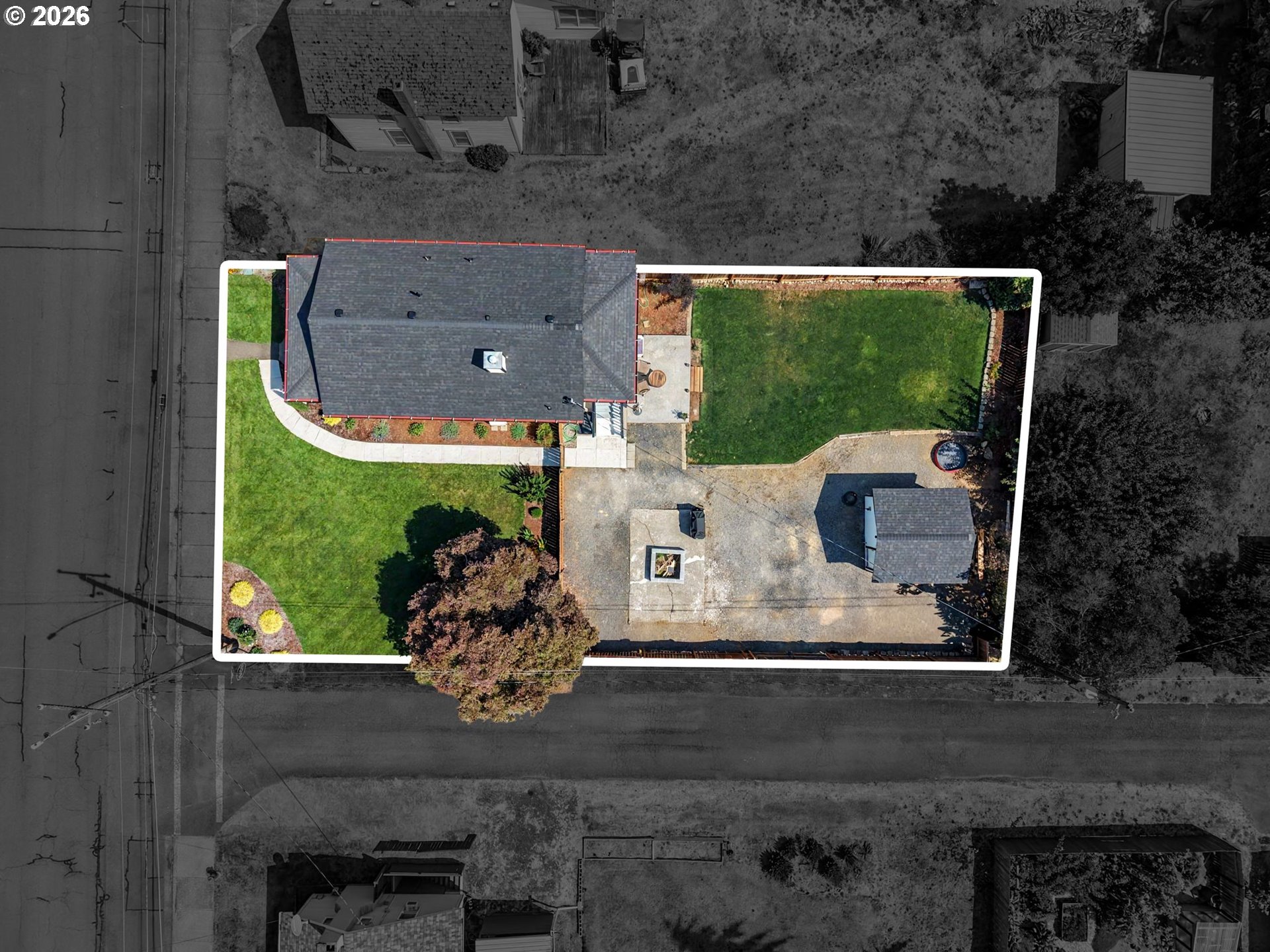 216 E Main St Property Photo 43