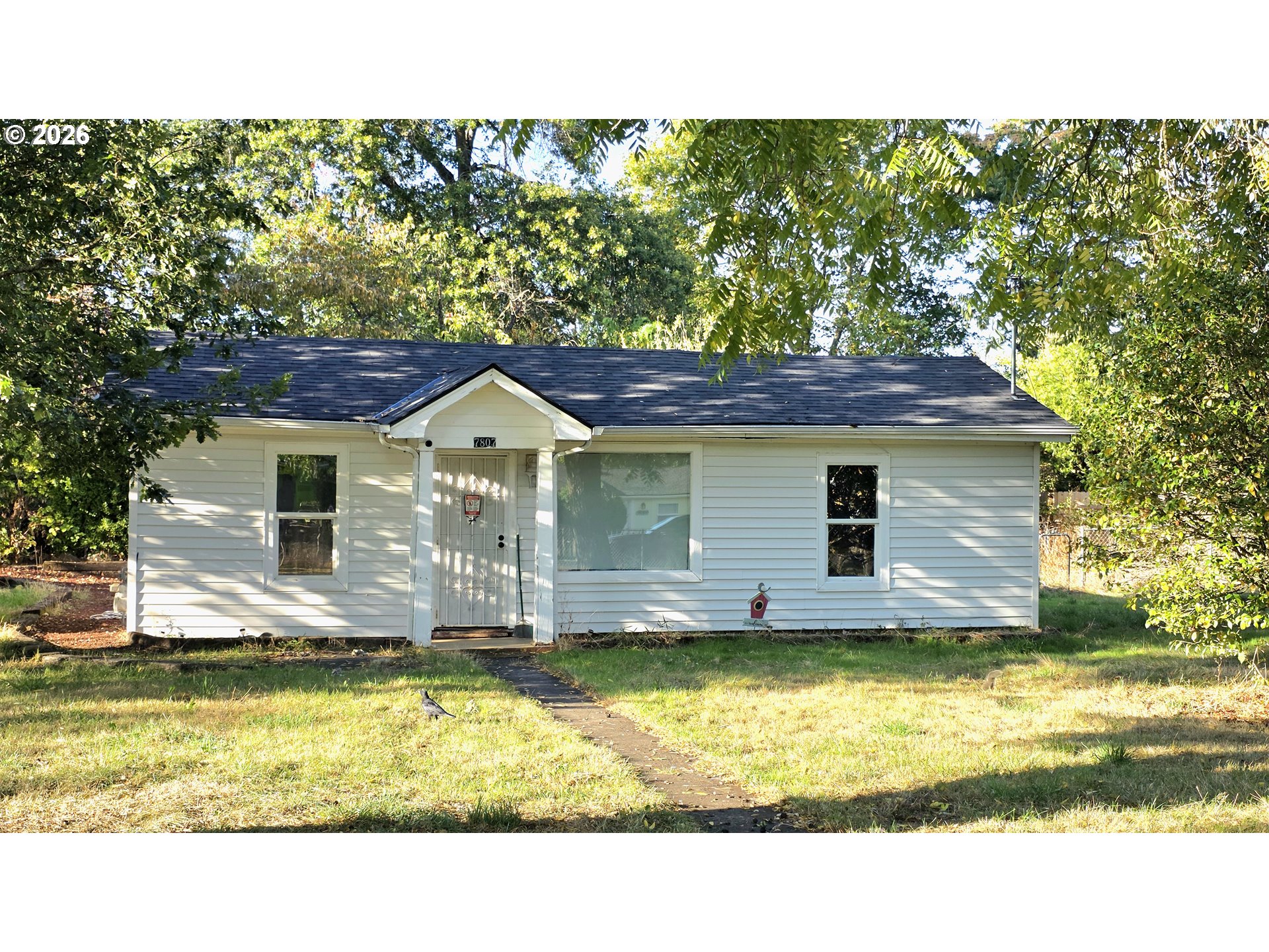 7807 SE OGDEN ST Property Photo 1