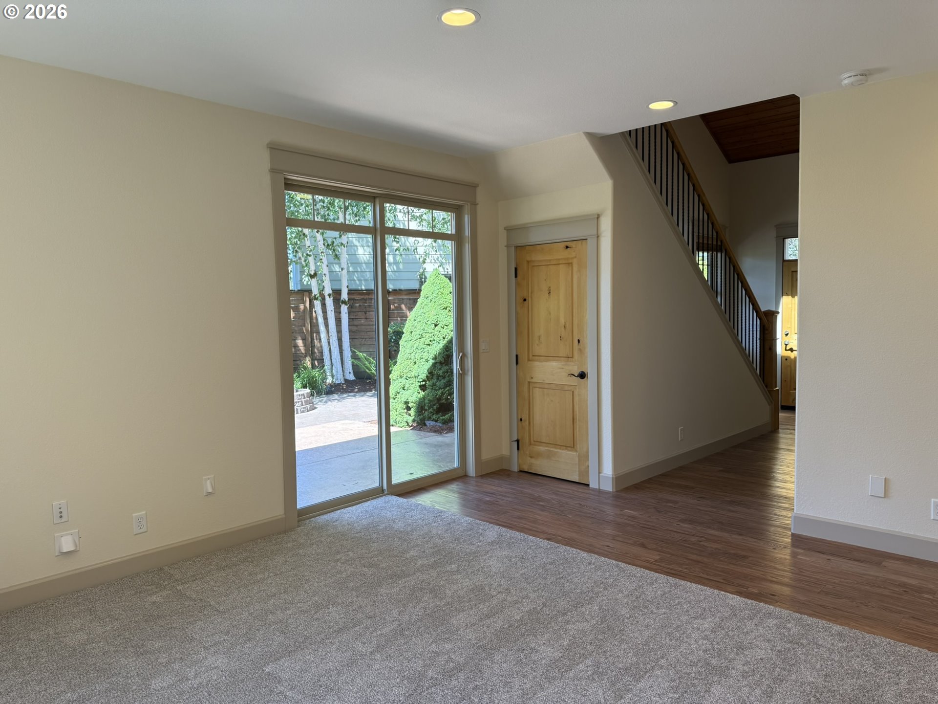 1610 38th Loop Property Photo 13