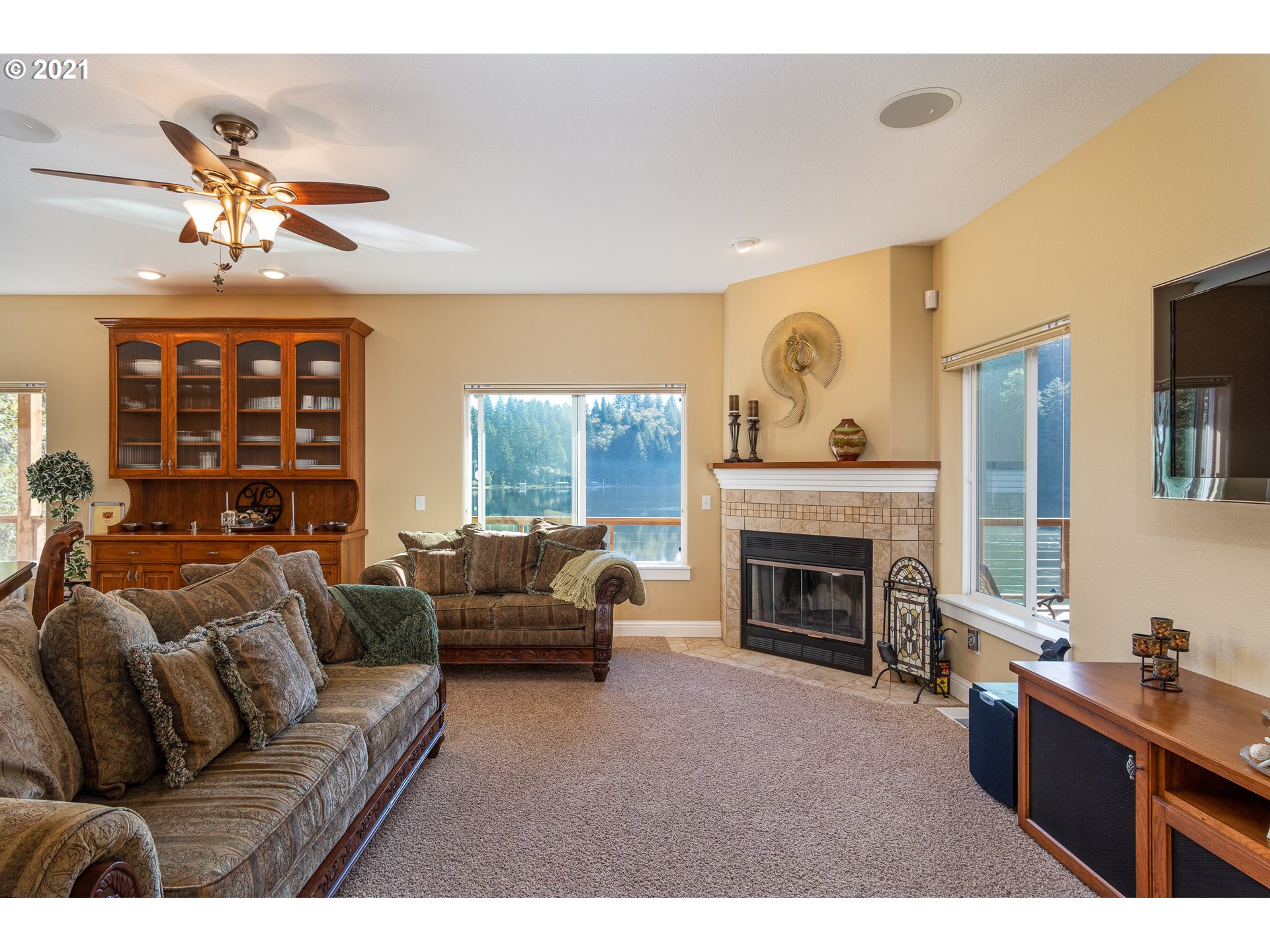 70946 Devore Arm Road Property Photo 8