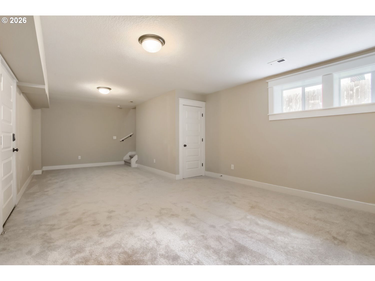 7604 N Washburne Ave Property Photo 17