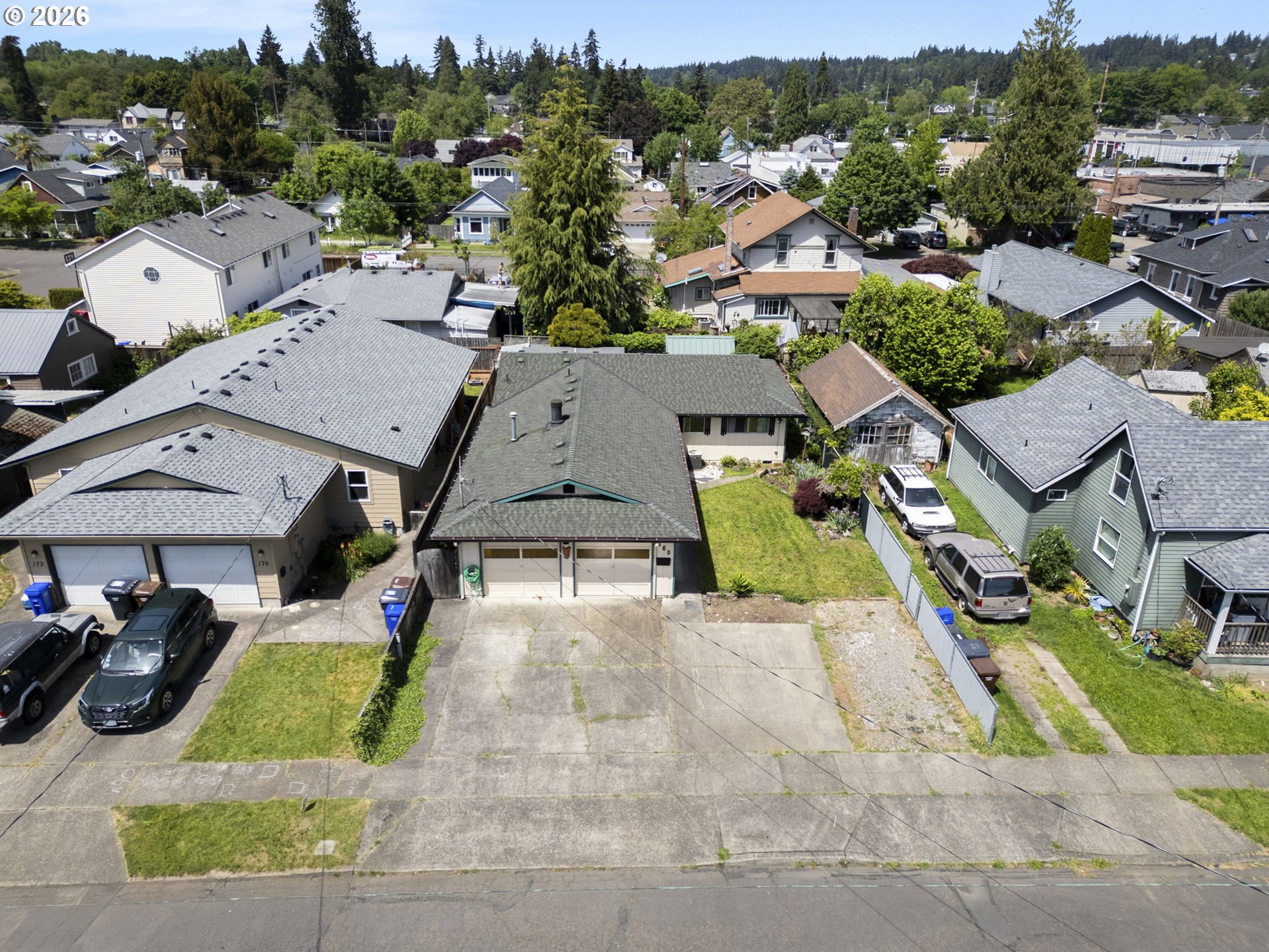 160 W Berkeley St Property Photo 5