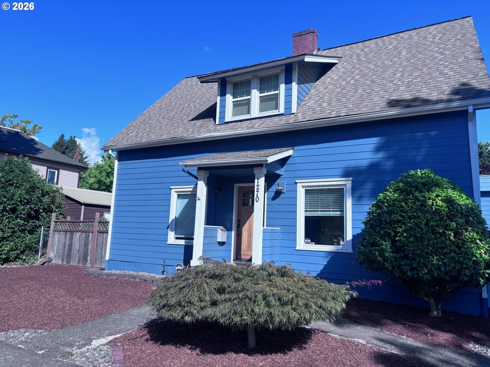 1270 Summer St Ne Property Photo 1