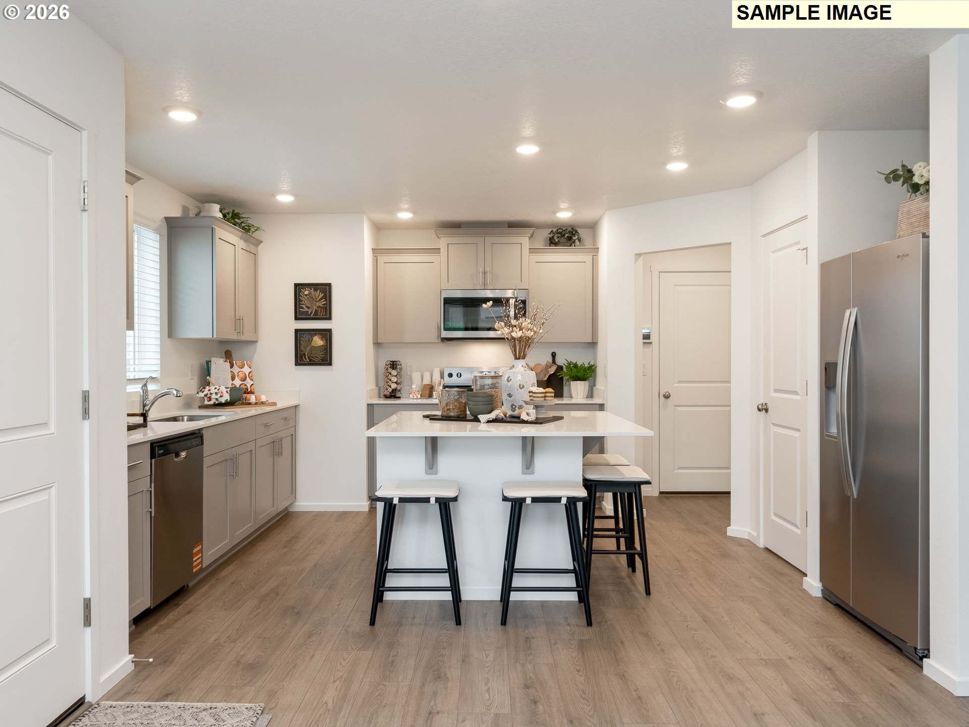 163 Coho Loop Property Photo 3