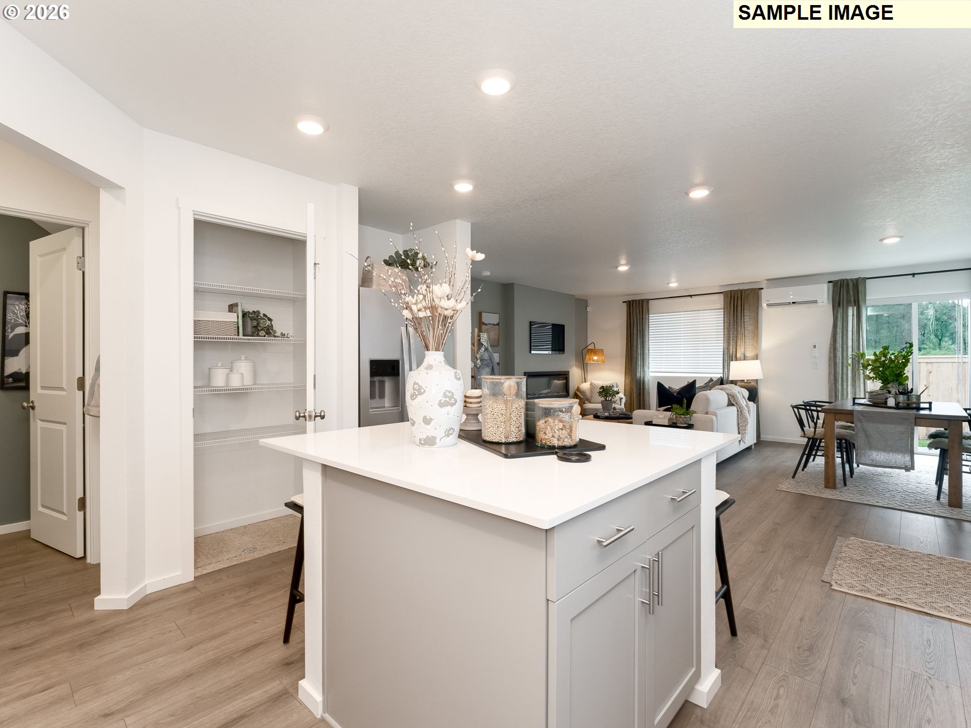 163 Coho Loop Property Photo 6