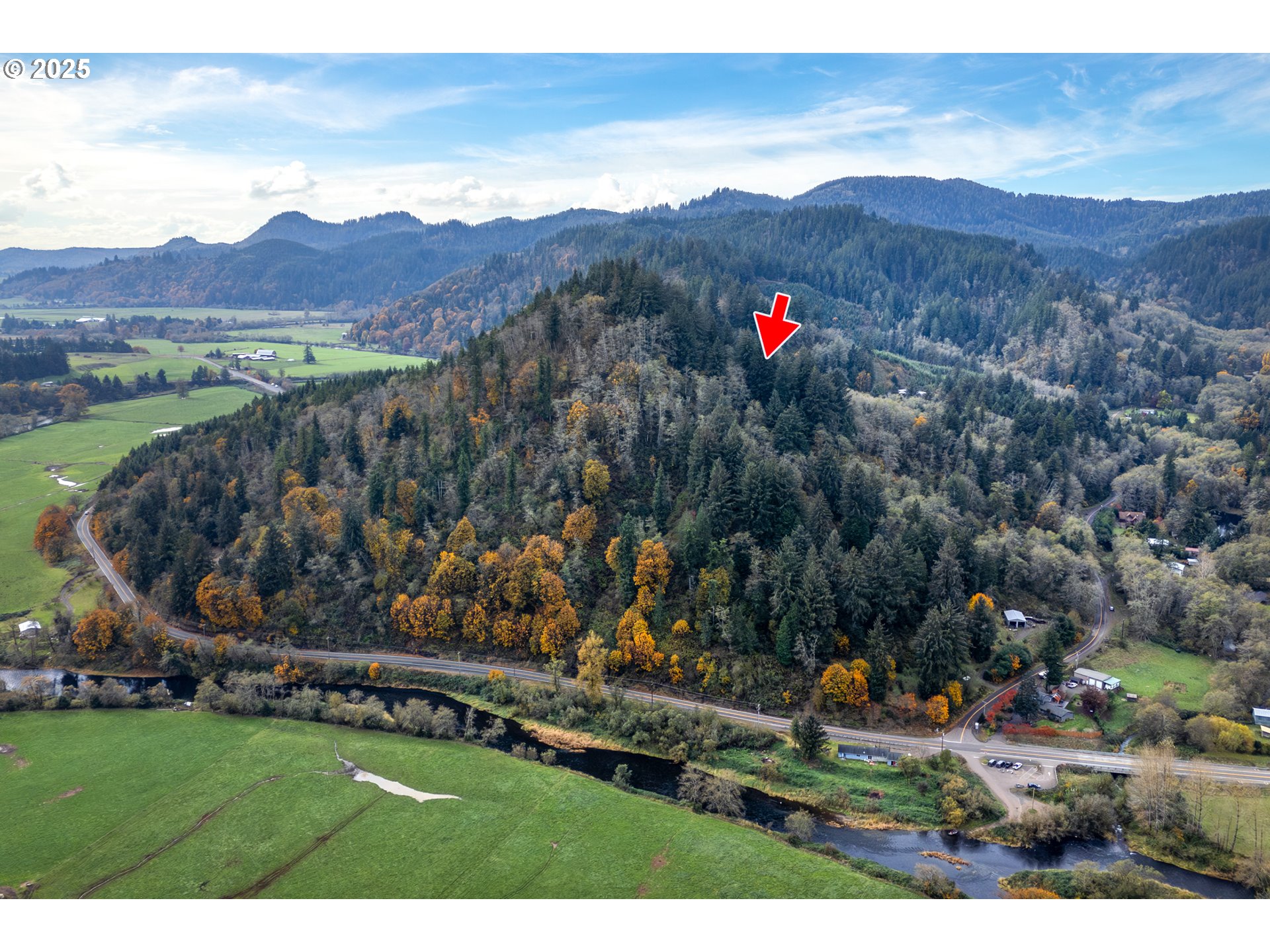 Farmer Creek Rd 1000 Property Photo 2