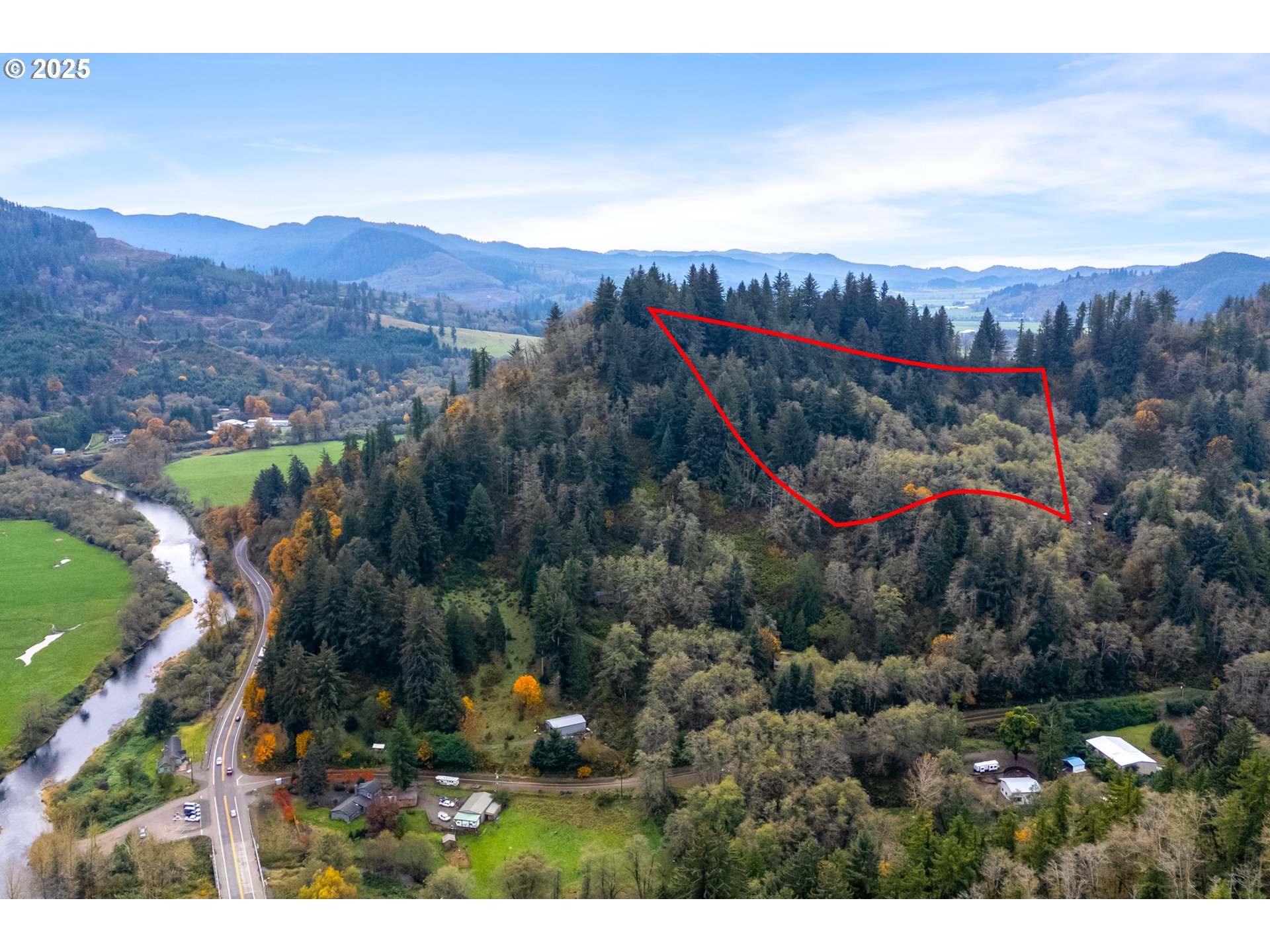 Farmer Creek Rd 1000 Property Photo 3