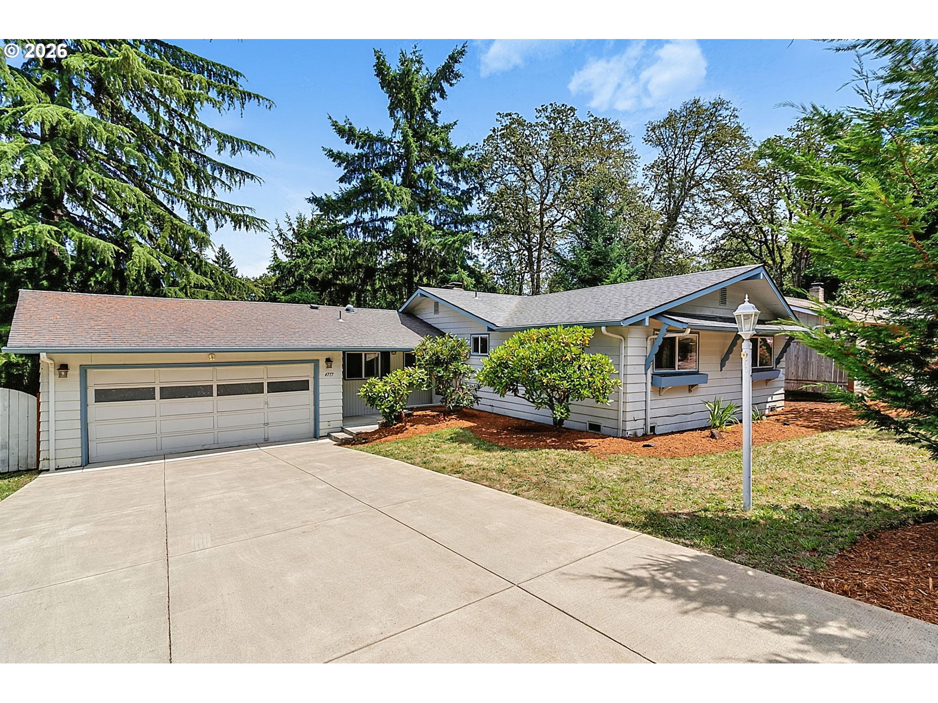 4777 LARKWOOD ST Property Photo 1
