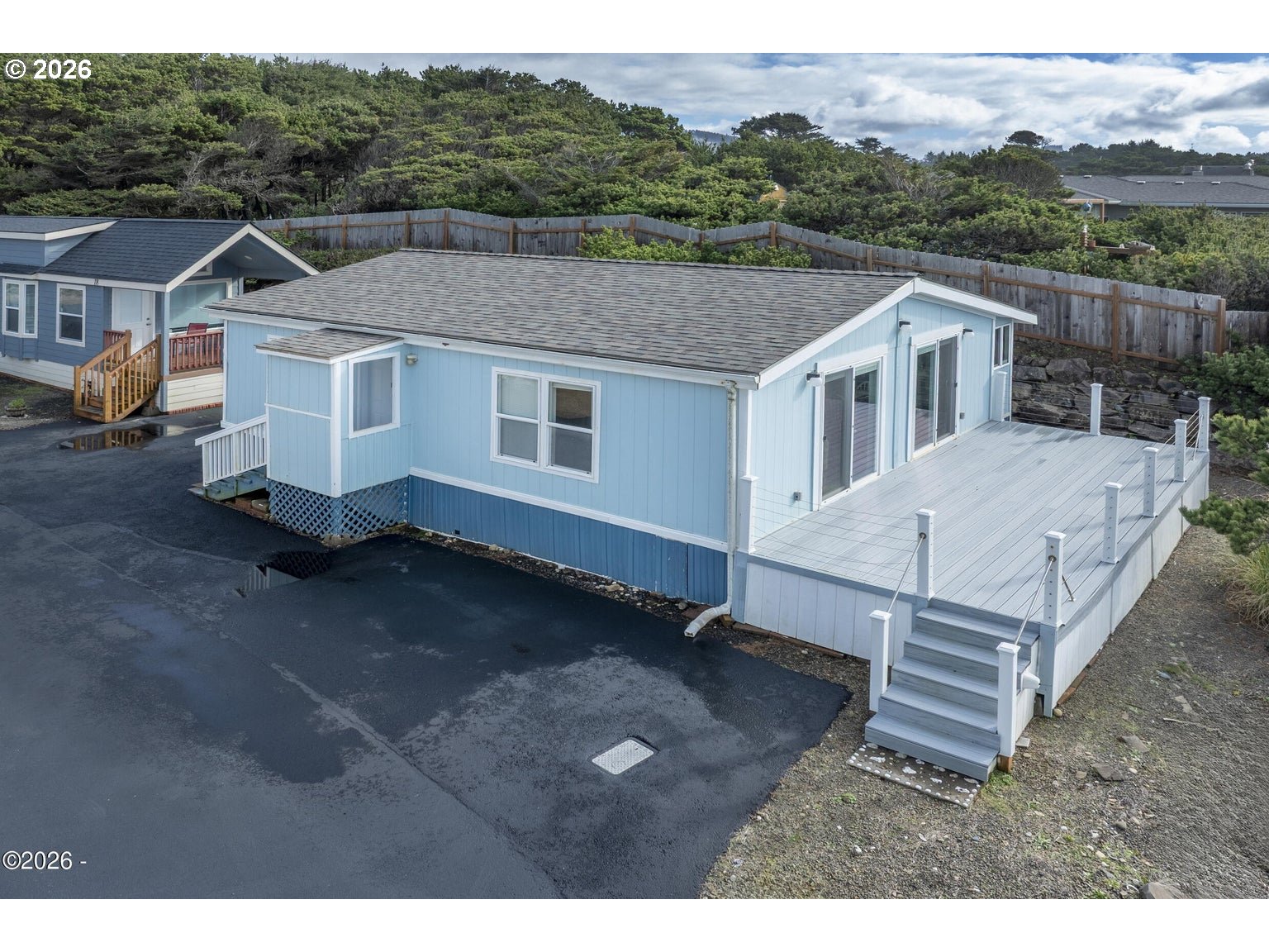 4875 N Highway 101 19 Property Photo 1