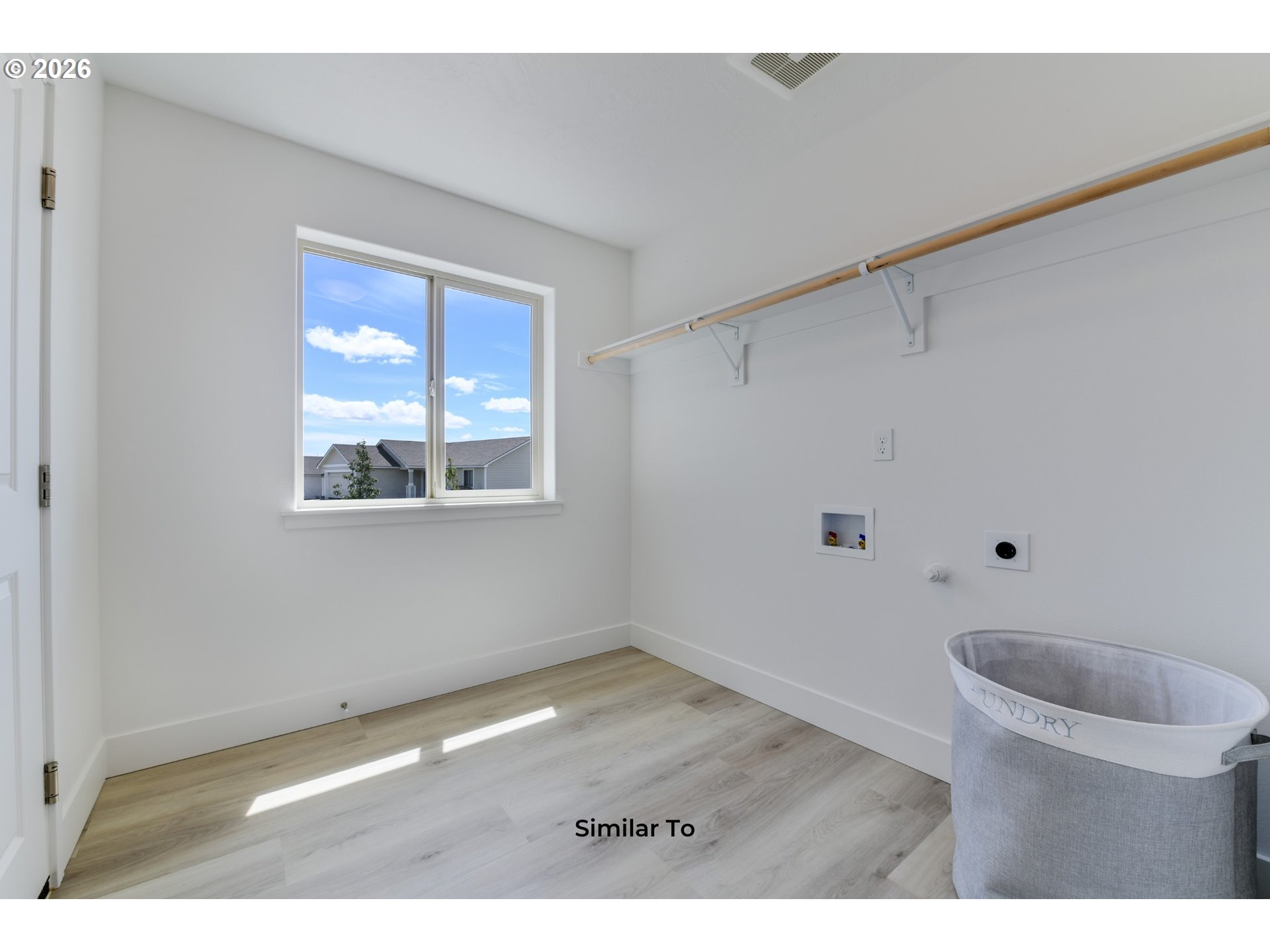 231 Sw Goldfinch Ln Property Photo 16