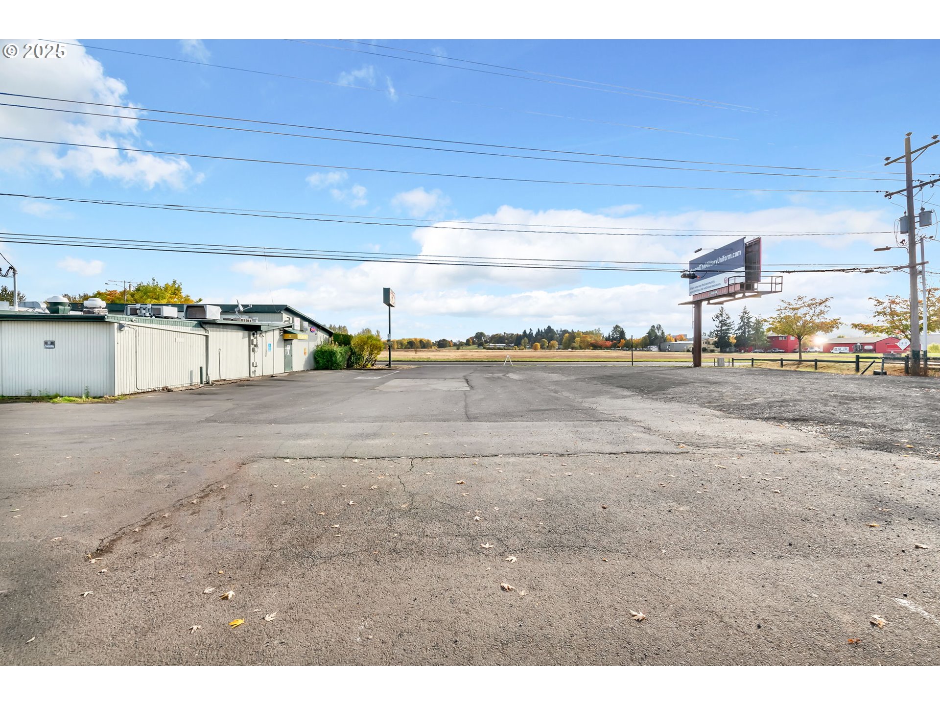 770 S Bertelsen Rd Property Photo 3