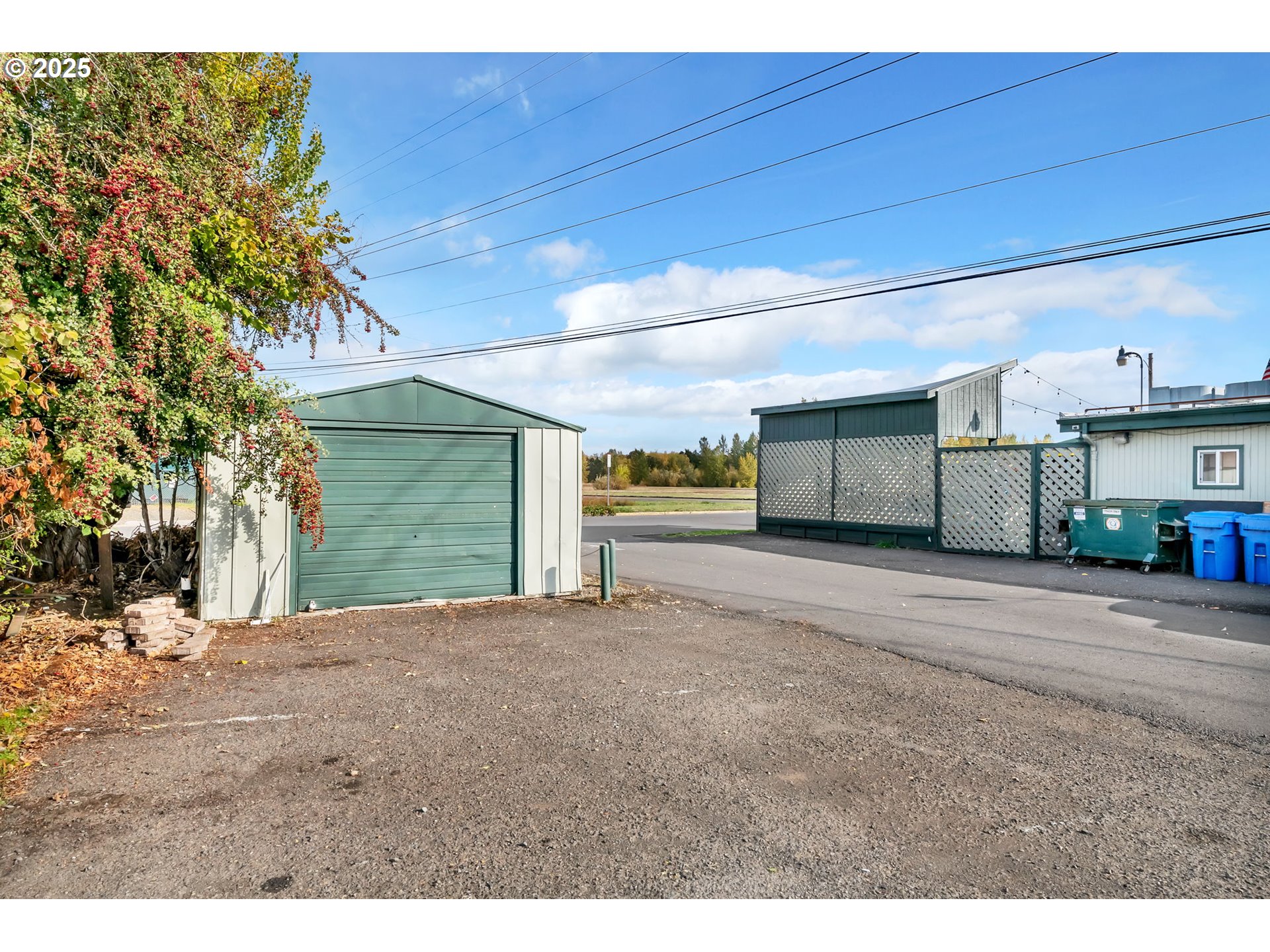 770 S Bertelsen Rd Property Photo 4