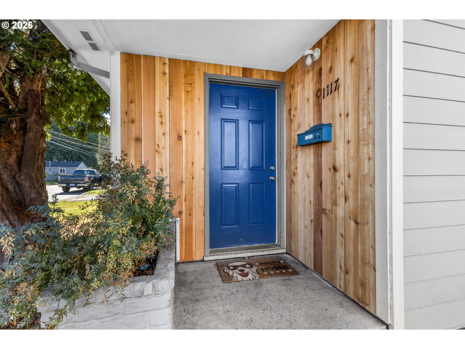 1115 N 4th Ave Property Photo 1