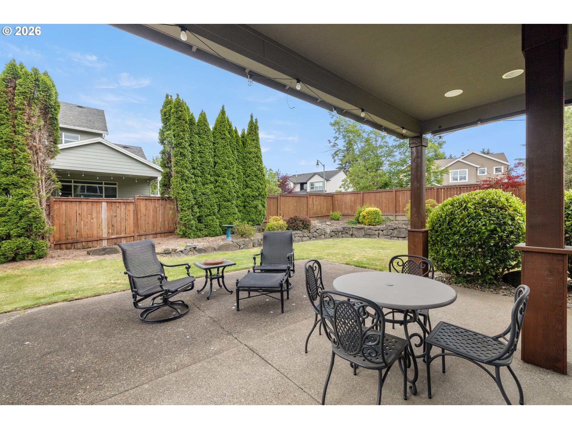 906 36th Pl Property Photo 35