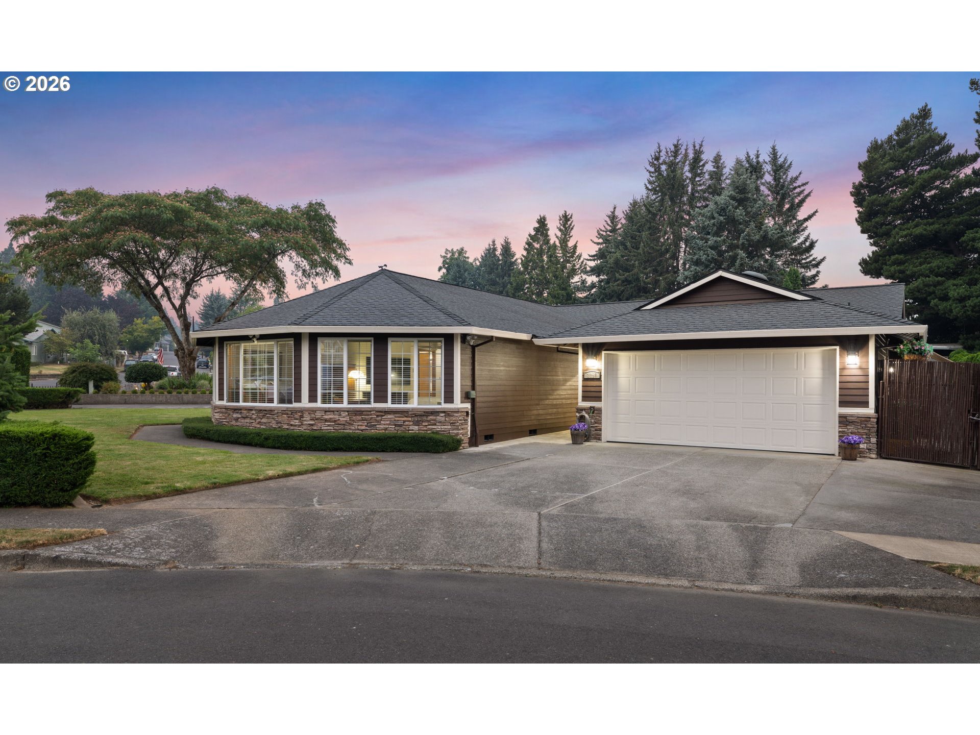 2291 SE HACIENDA AVE Property Photo 1