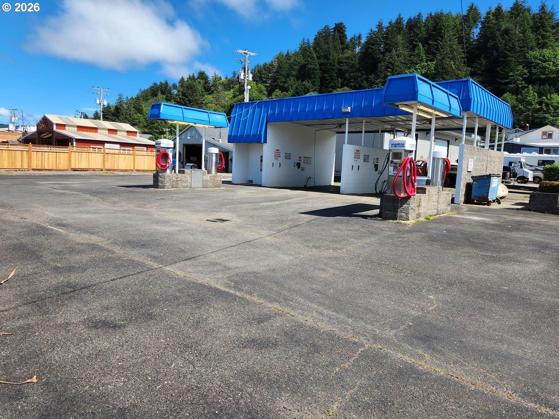542 Fir Ave Property Photo 1