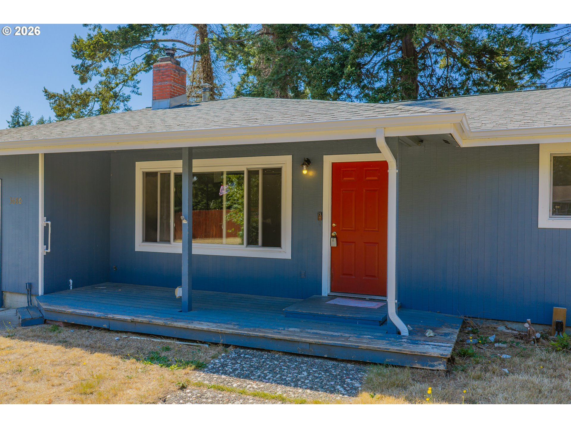 3680 Pine St Property Photo 2