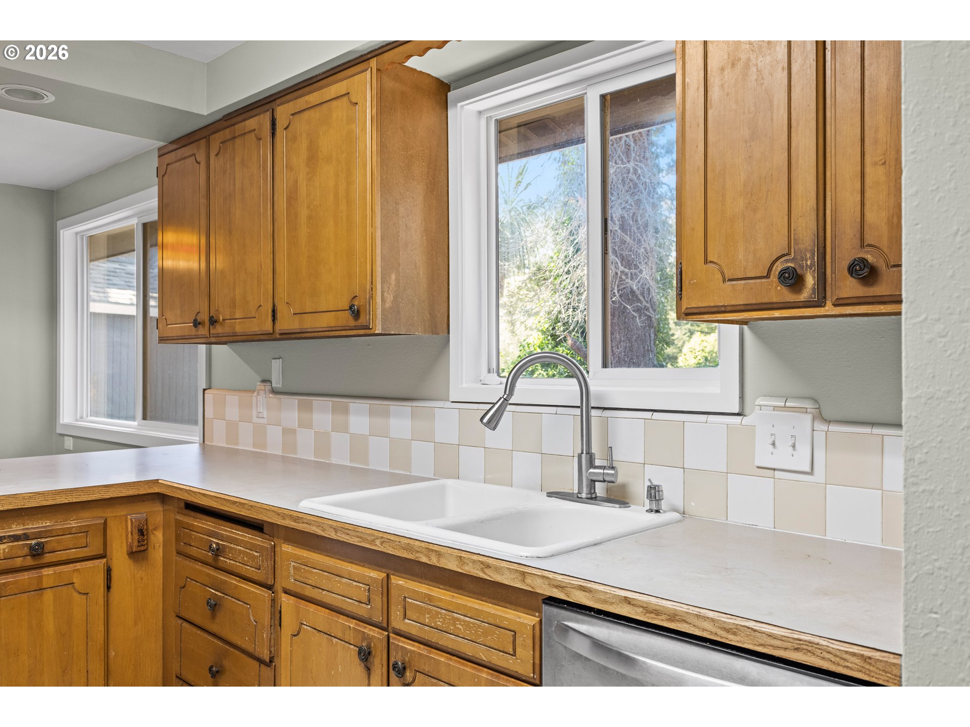 3680 Pine St Property Photo 11