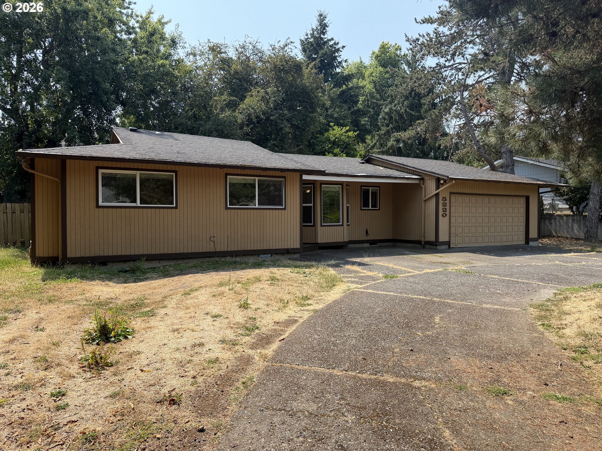 5220 Sw Vermont St Property Photo 1