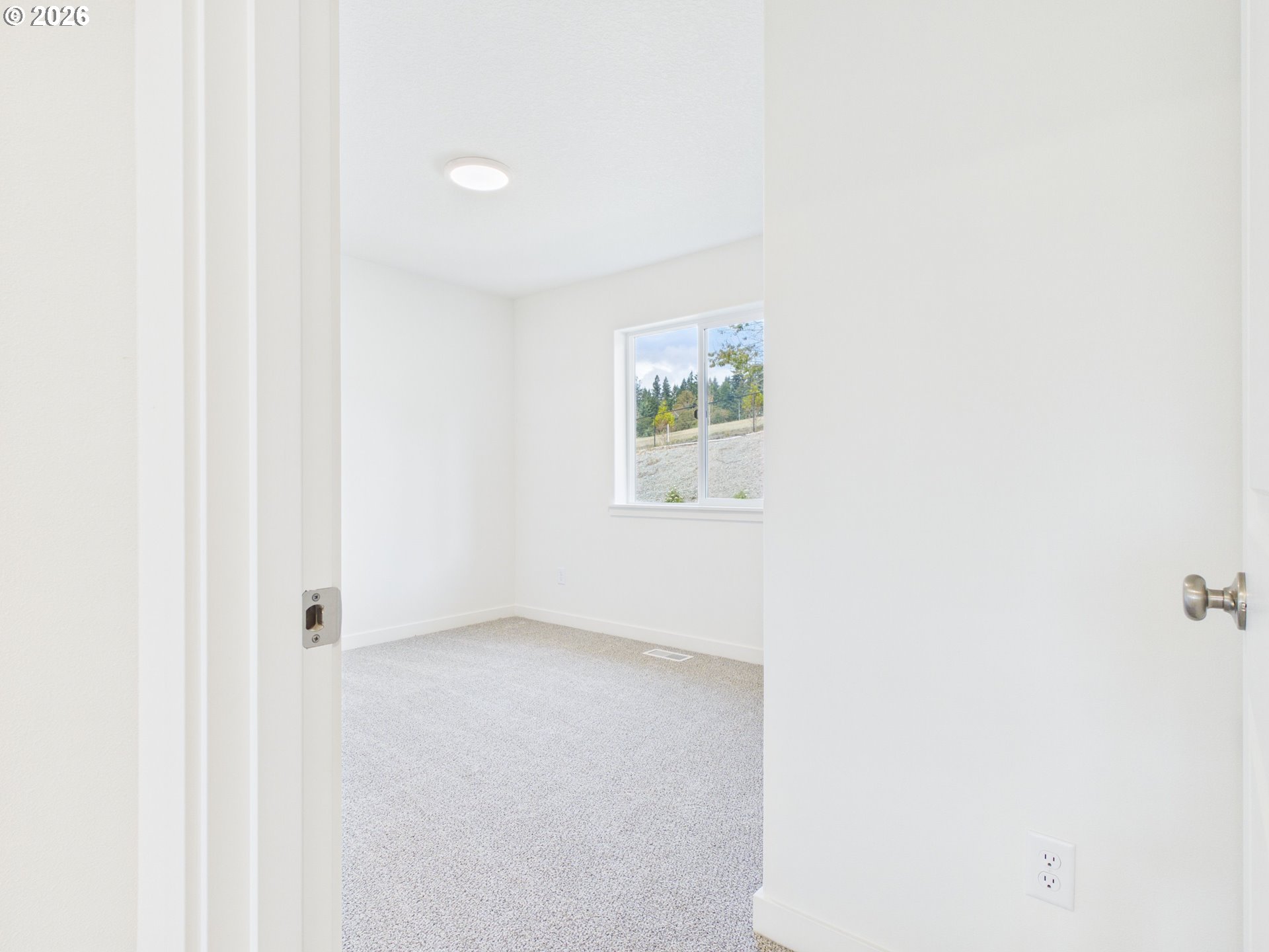 131 W 20th Way Property Photo 29