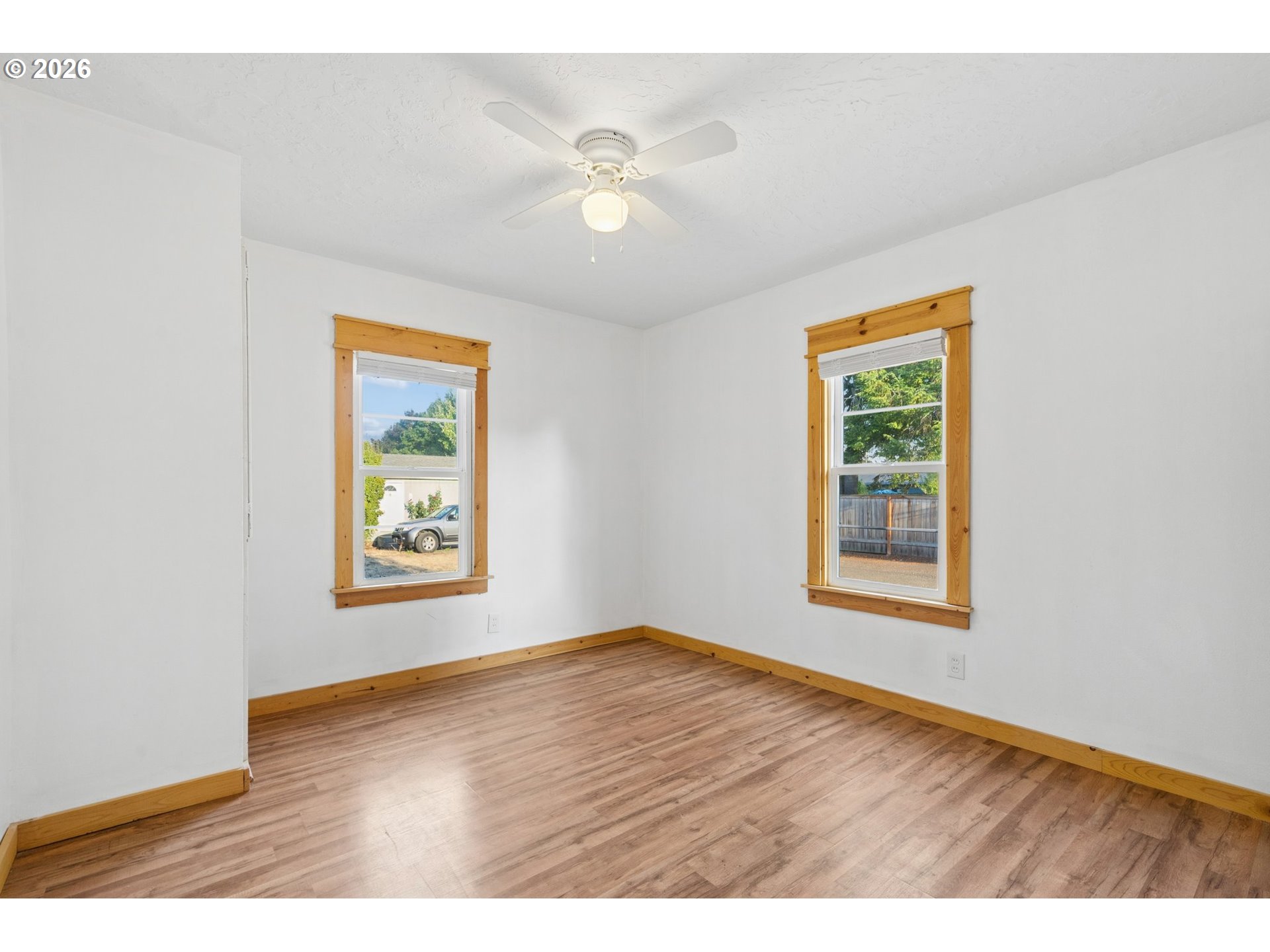 1520 N Maple St Property Photo 18