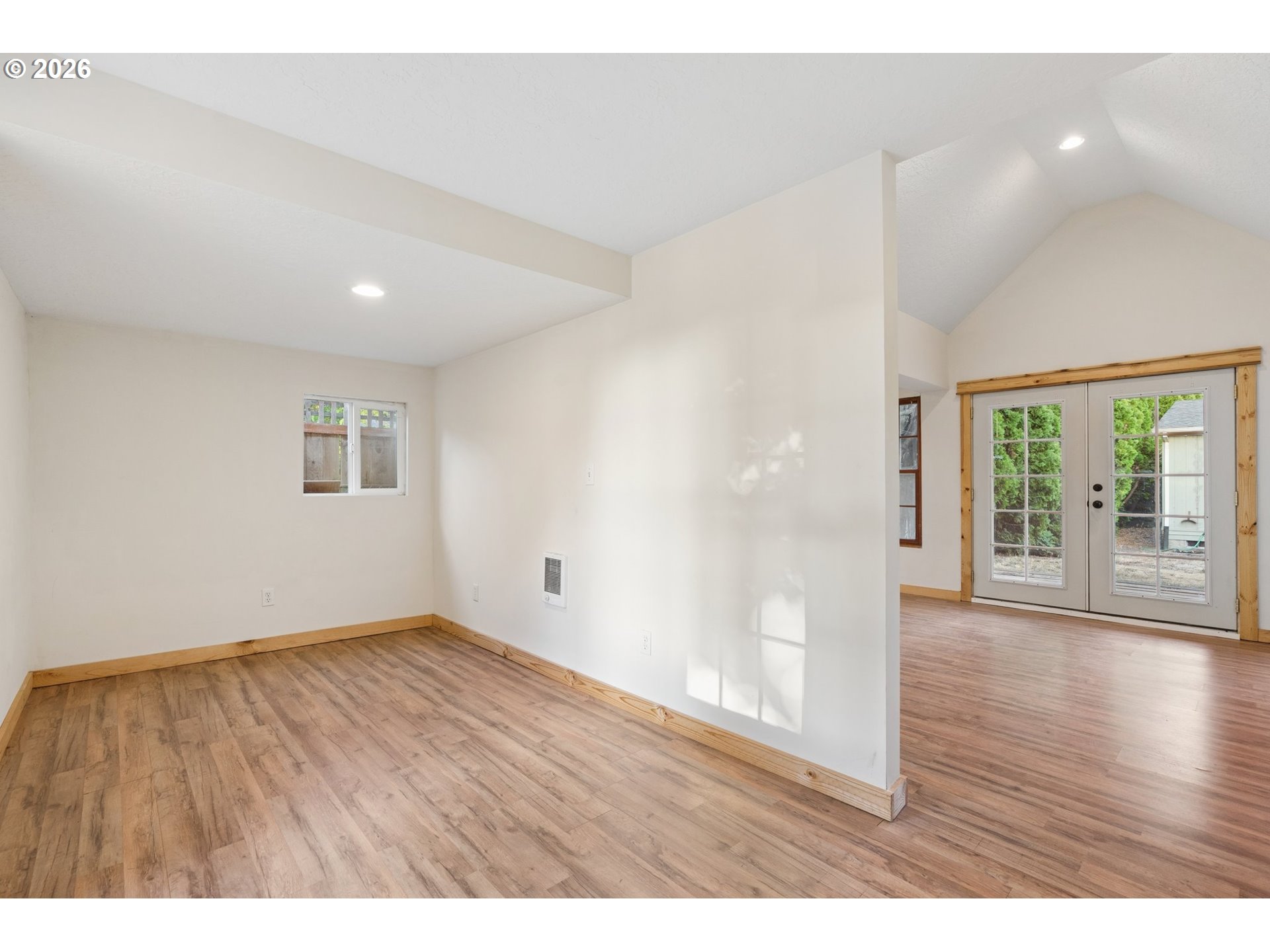 1520 N Maple St Property Photo 28