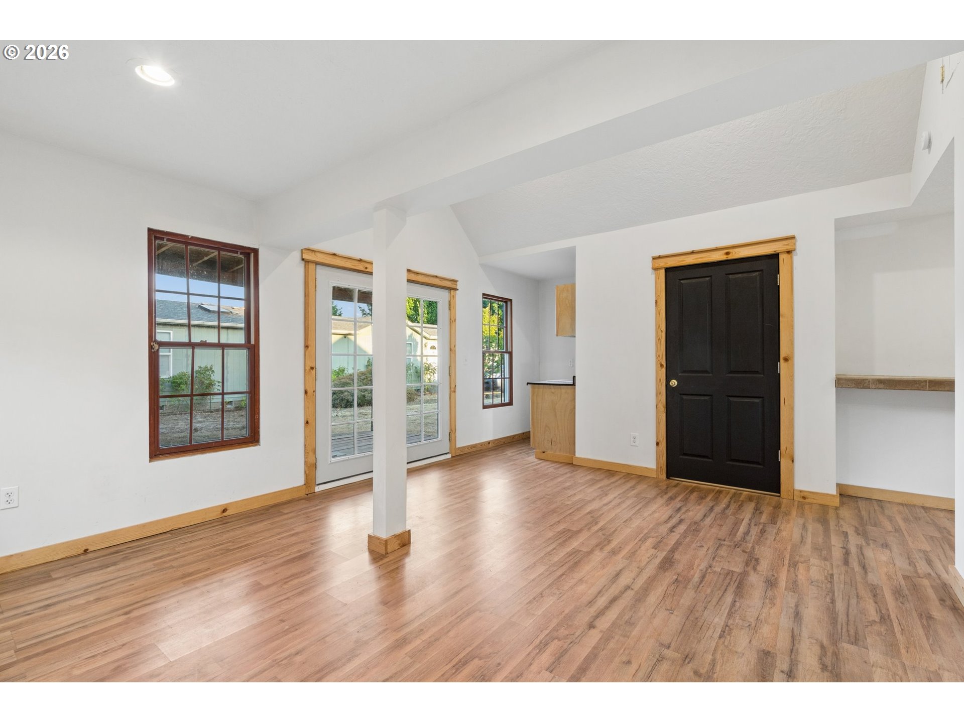 1520 N Maple St Property Photo 31