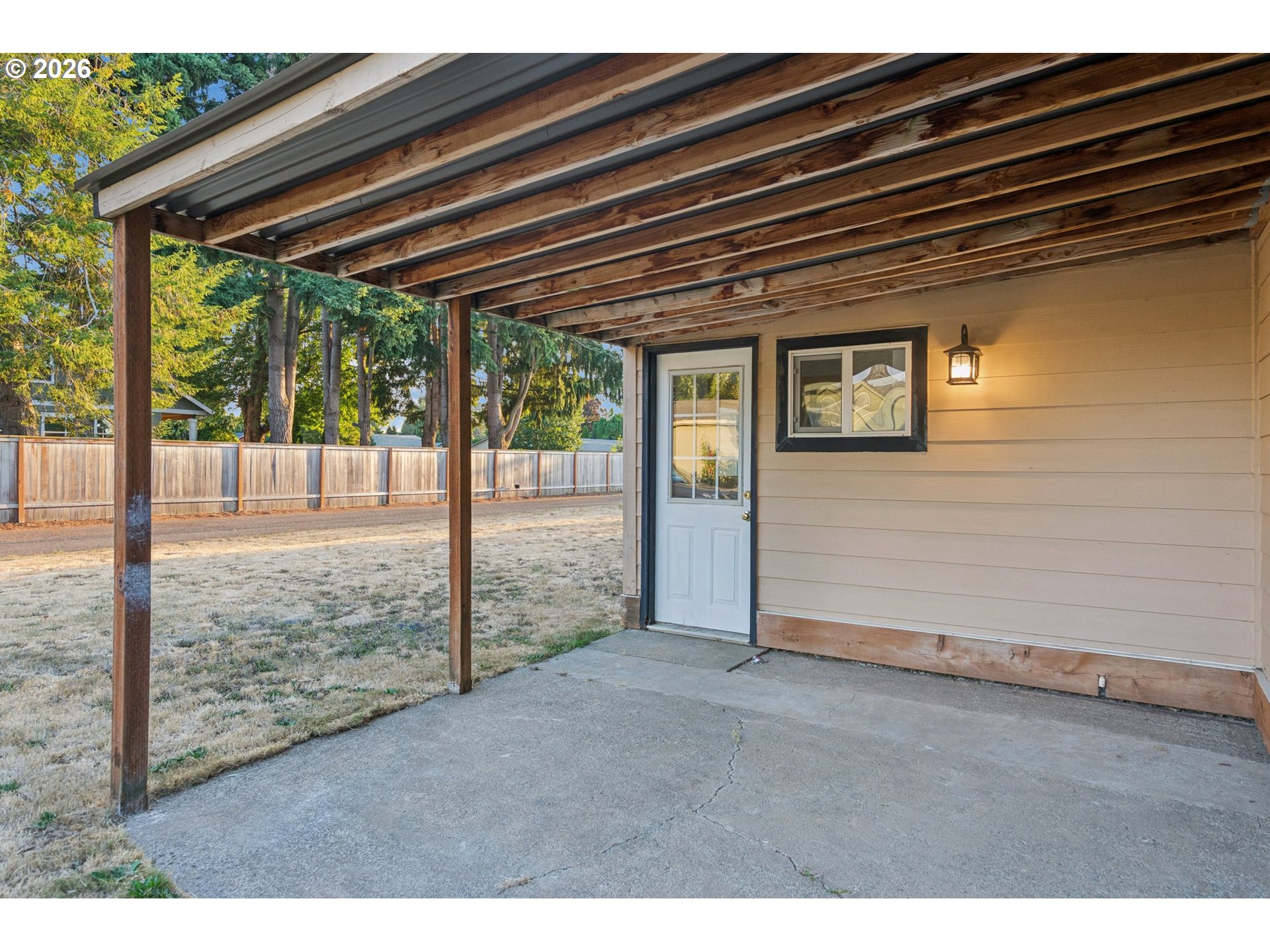 1520 N Maple St Property Photo 36