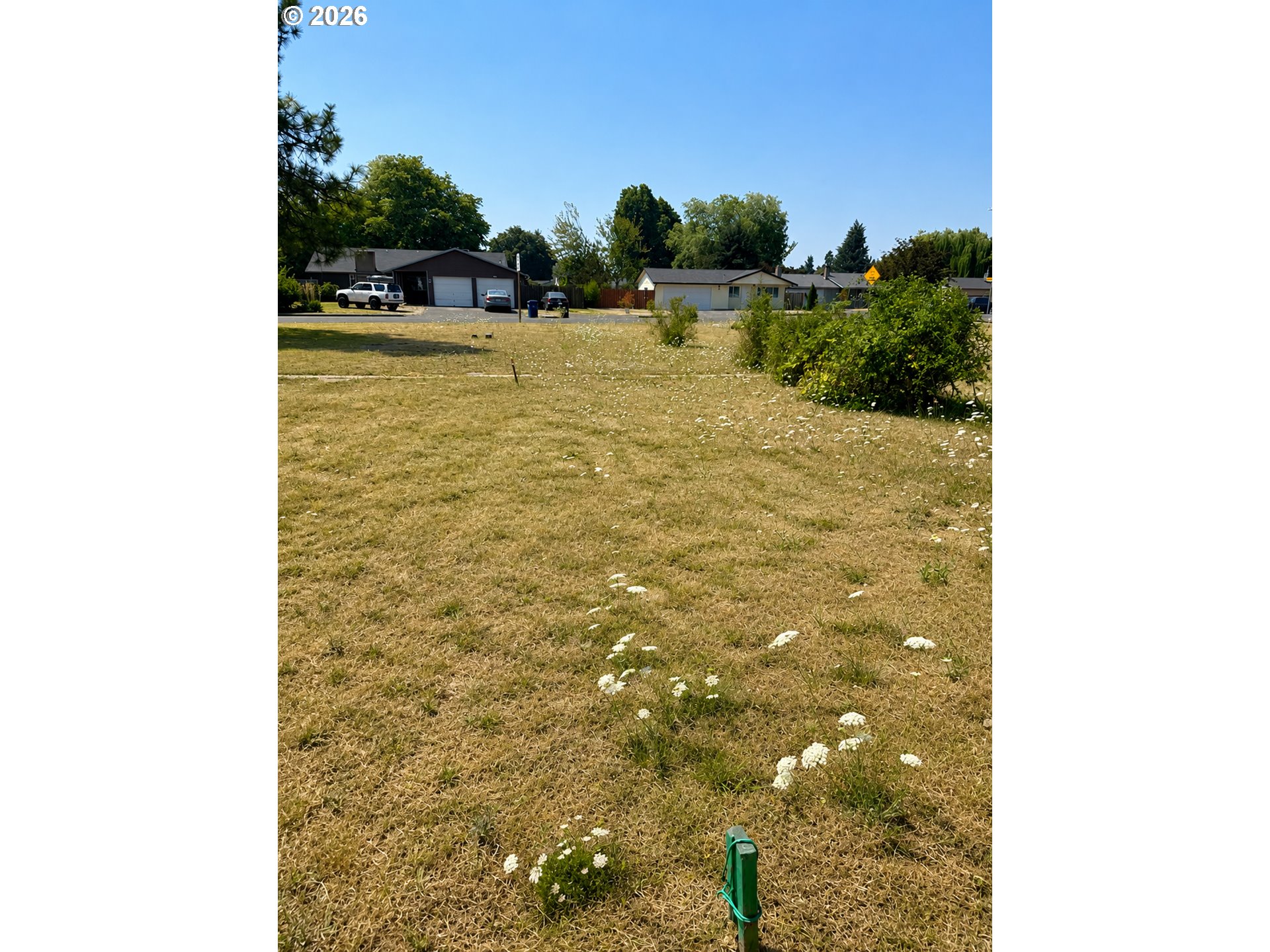 Royal Ave 2 Property Photo 1
