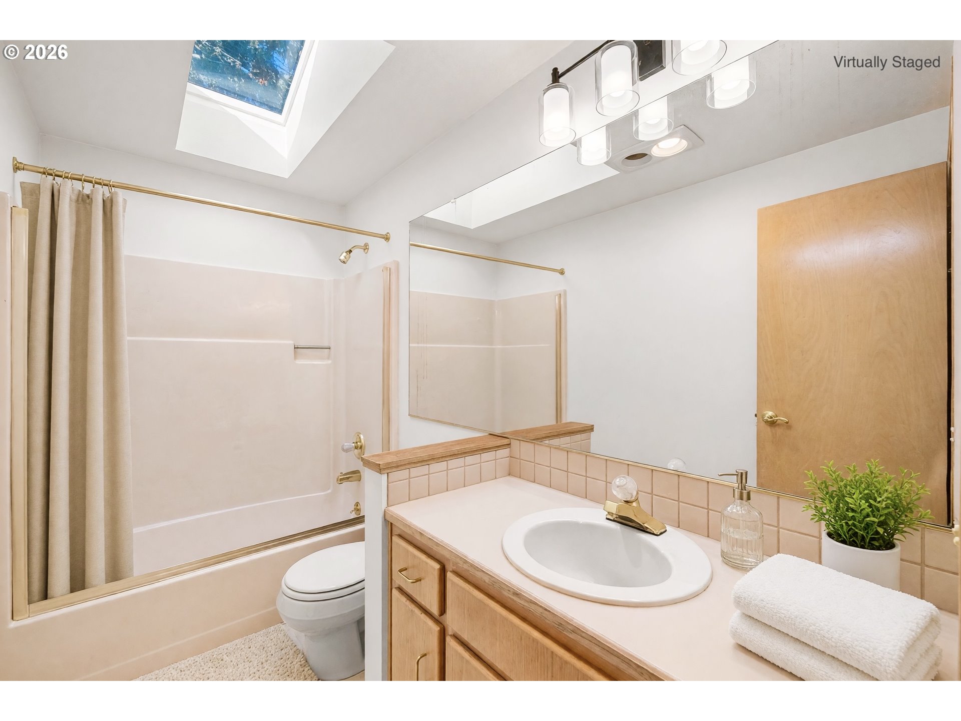 15705 Ne Eugene St Property Photo 22