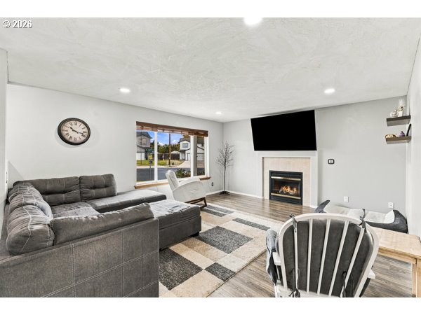 1580 Misty Dr Property Photo 8