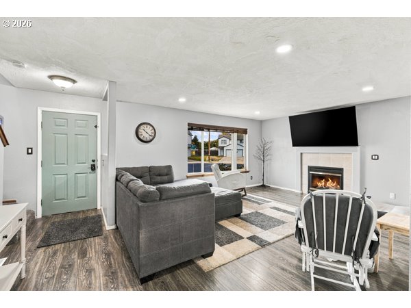 1580 Misty Dr Property Photo 12