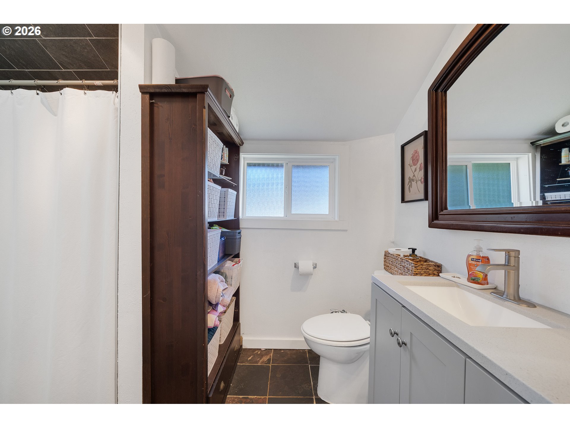 2410 3rd St Property Photo 11