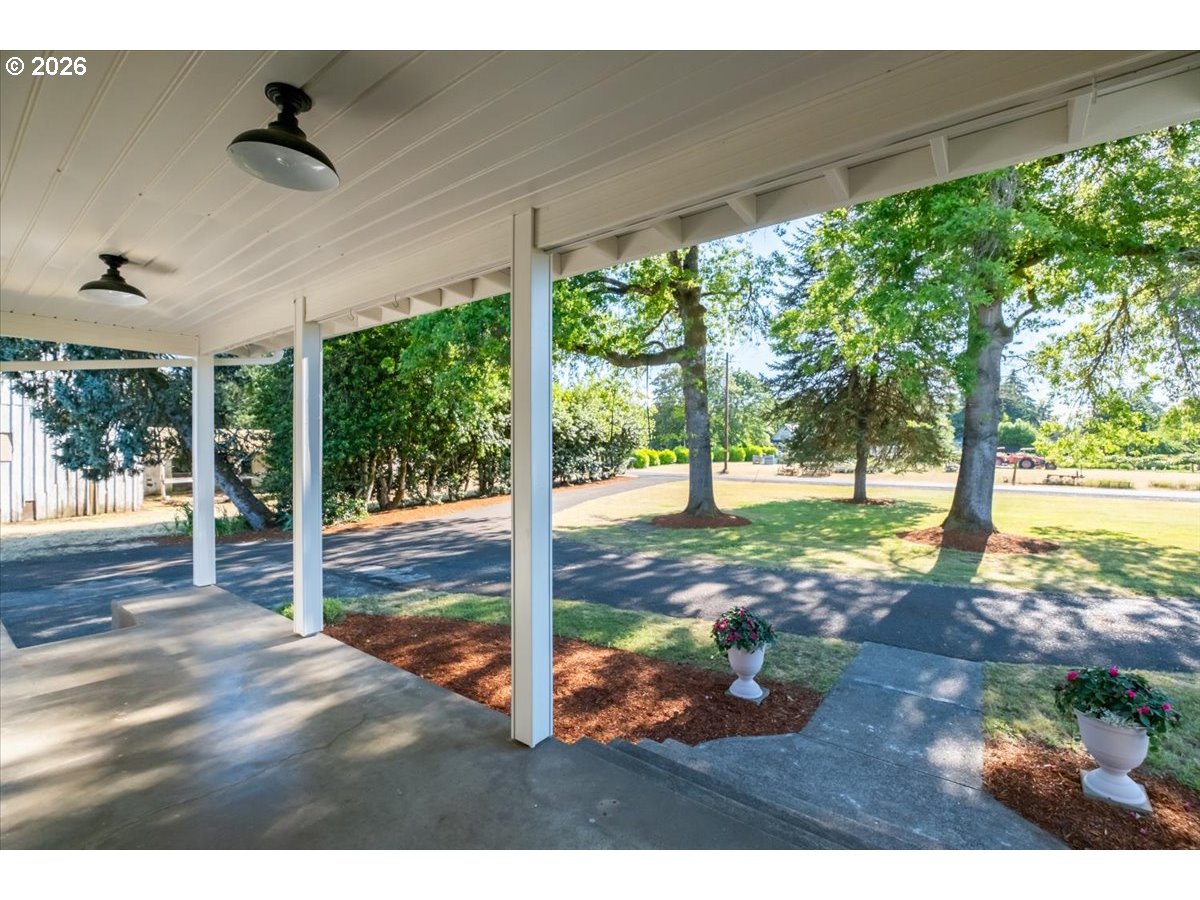 33027 Se White Oak Rd Property Photo 8