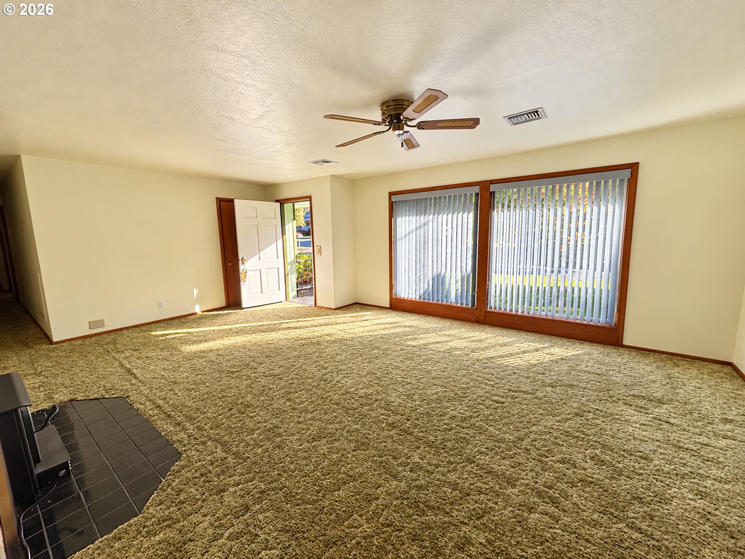 1013 7th St Property Photo 7