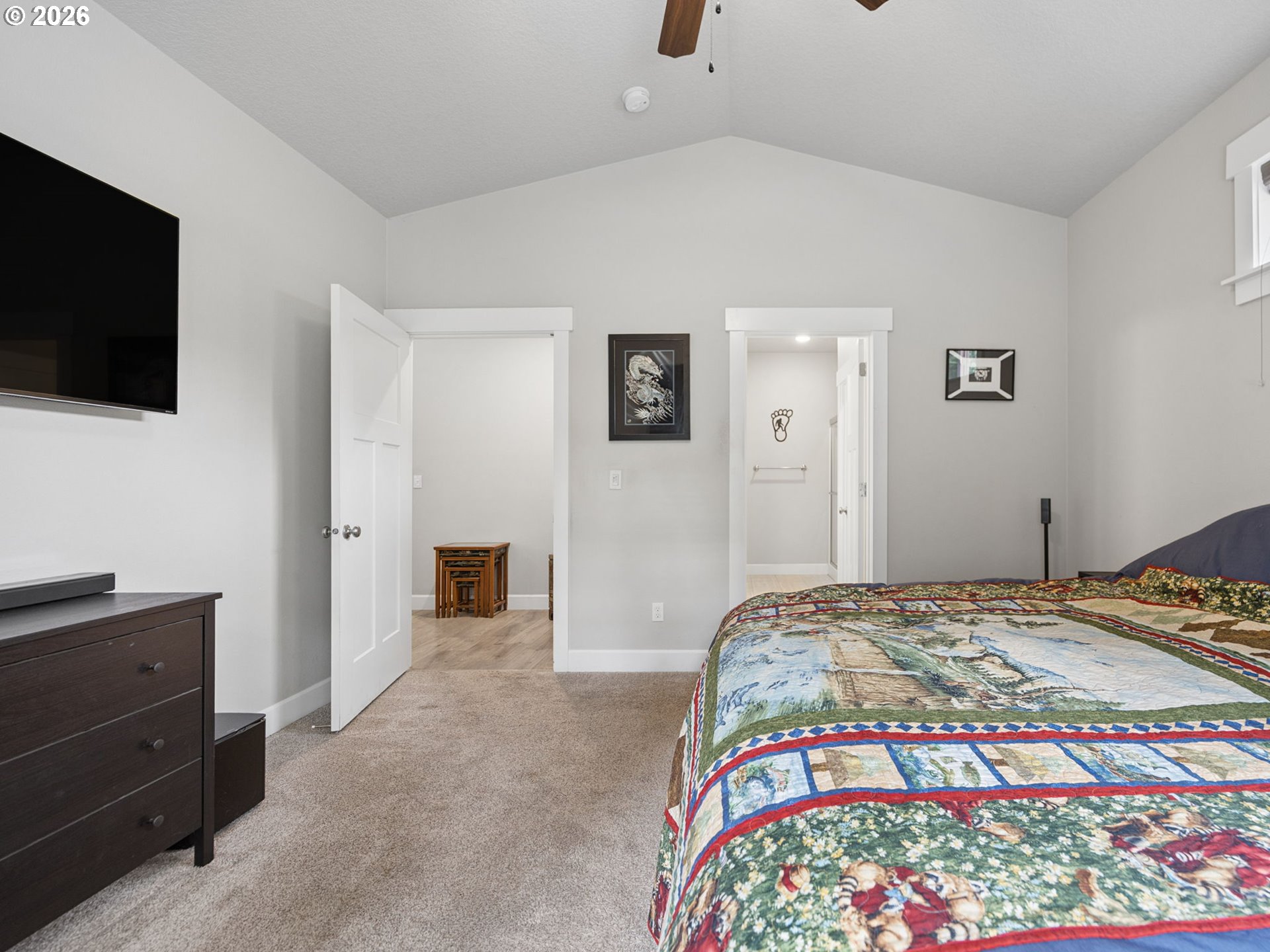 1090 Ne Regan Hill Loop Property Photo 21