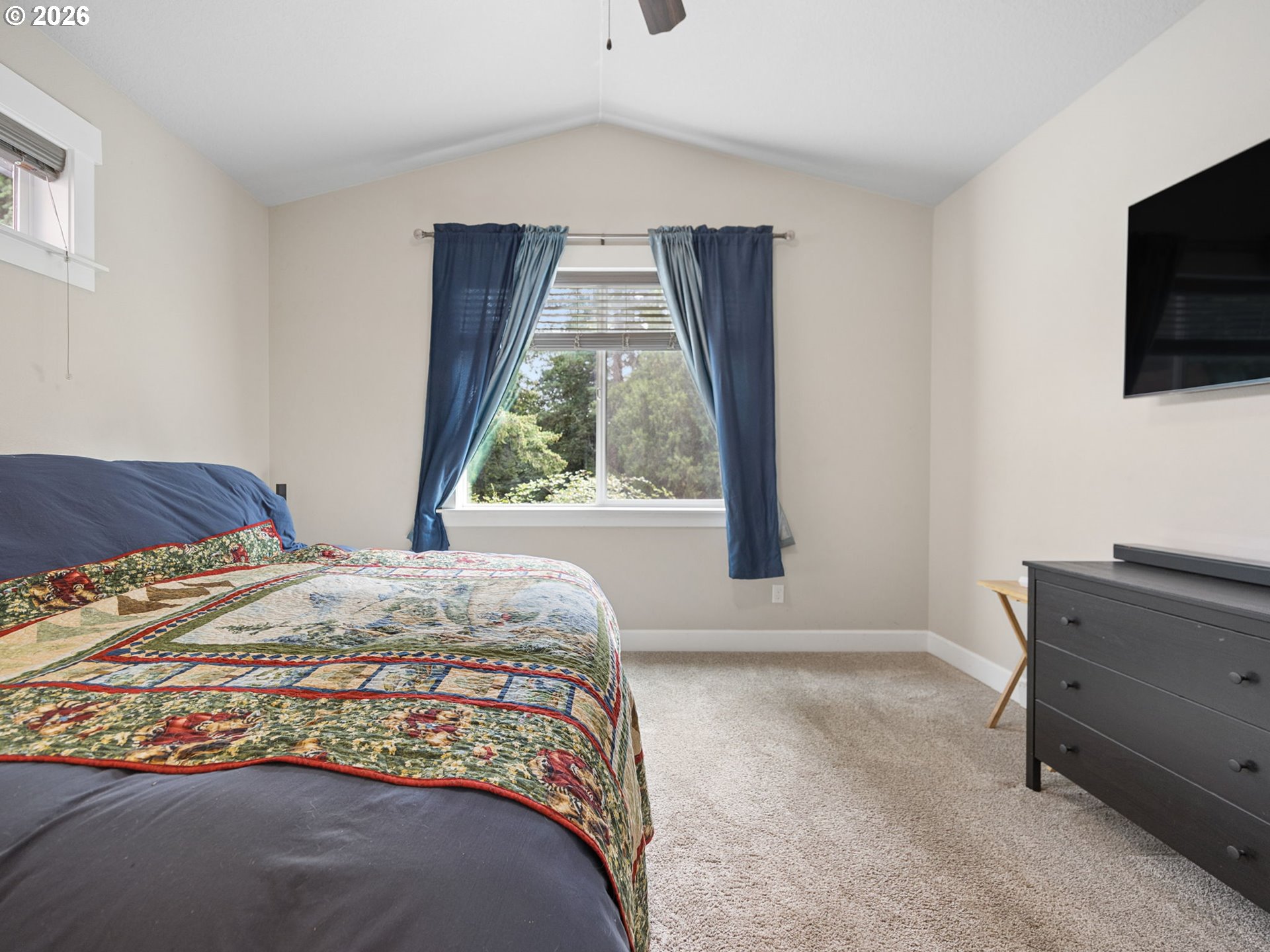 1090 Ne Regan Hill Loop Property Photo 23