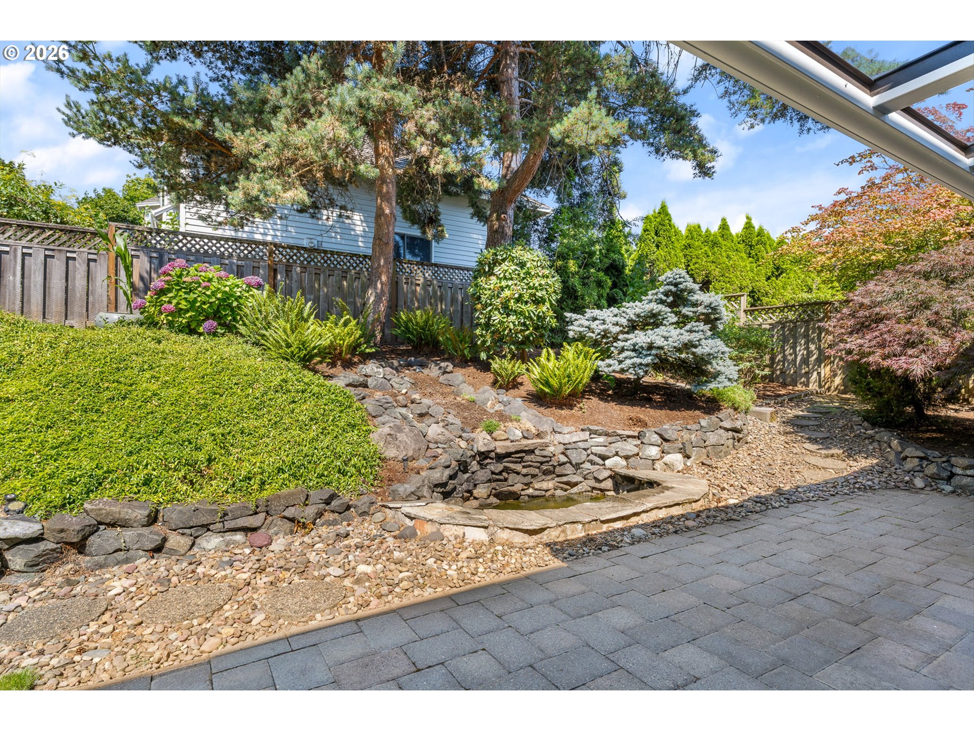 19757 Bellevue Way Property Photo 37