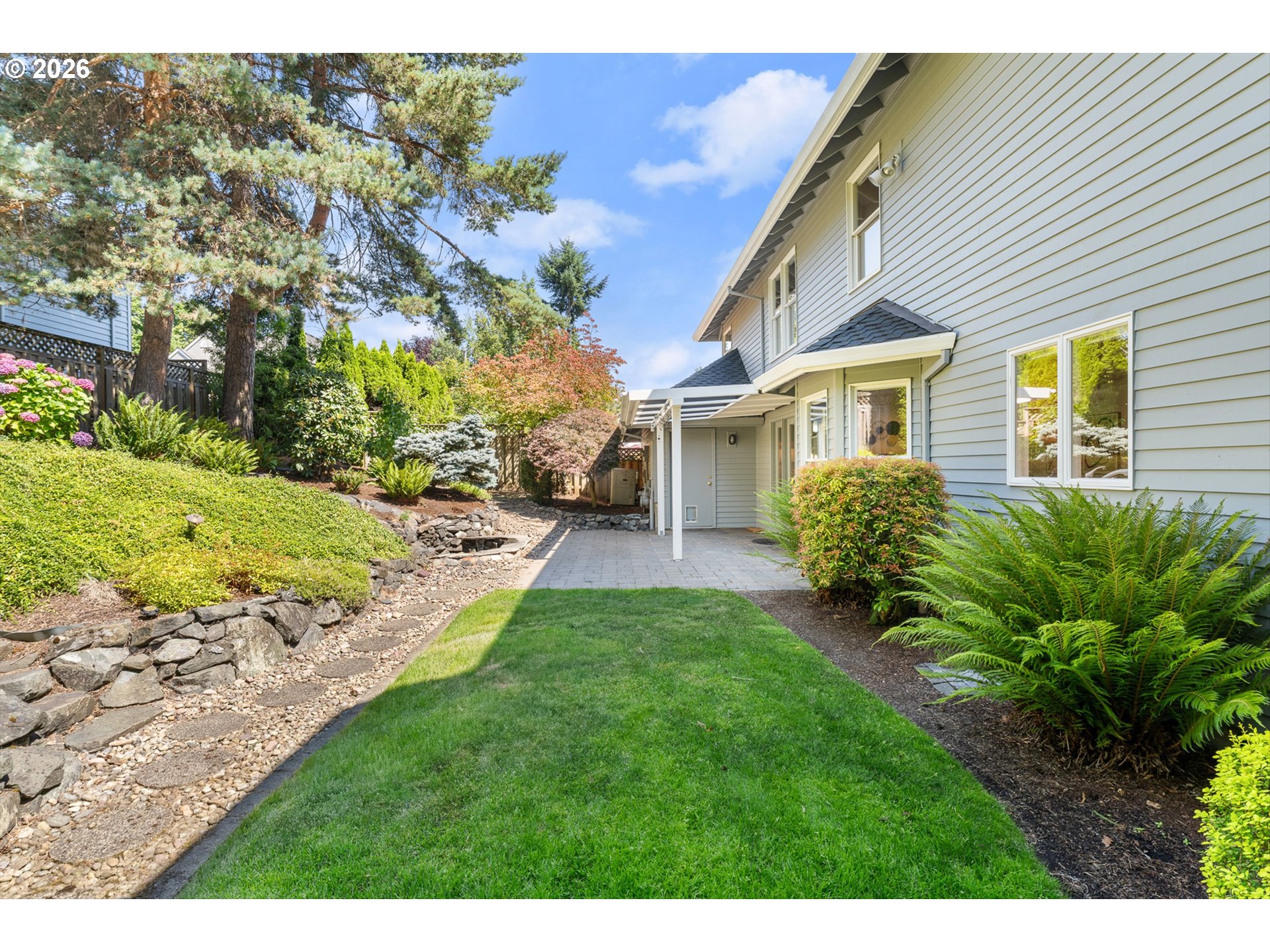 19757 Bellevue Way Property Photo 38